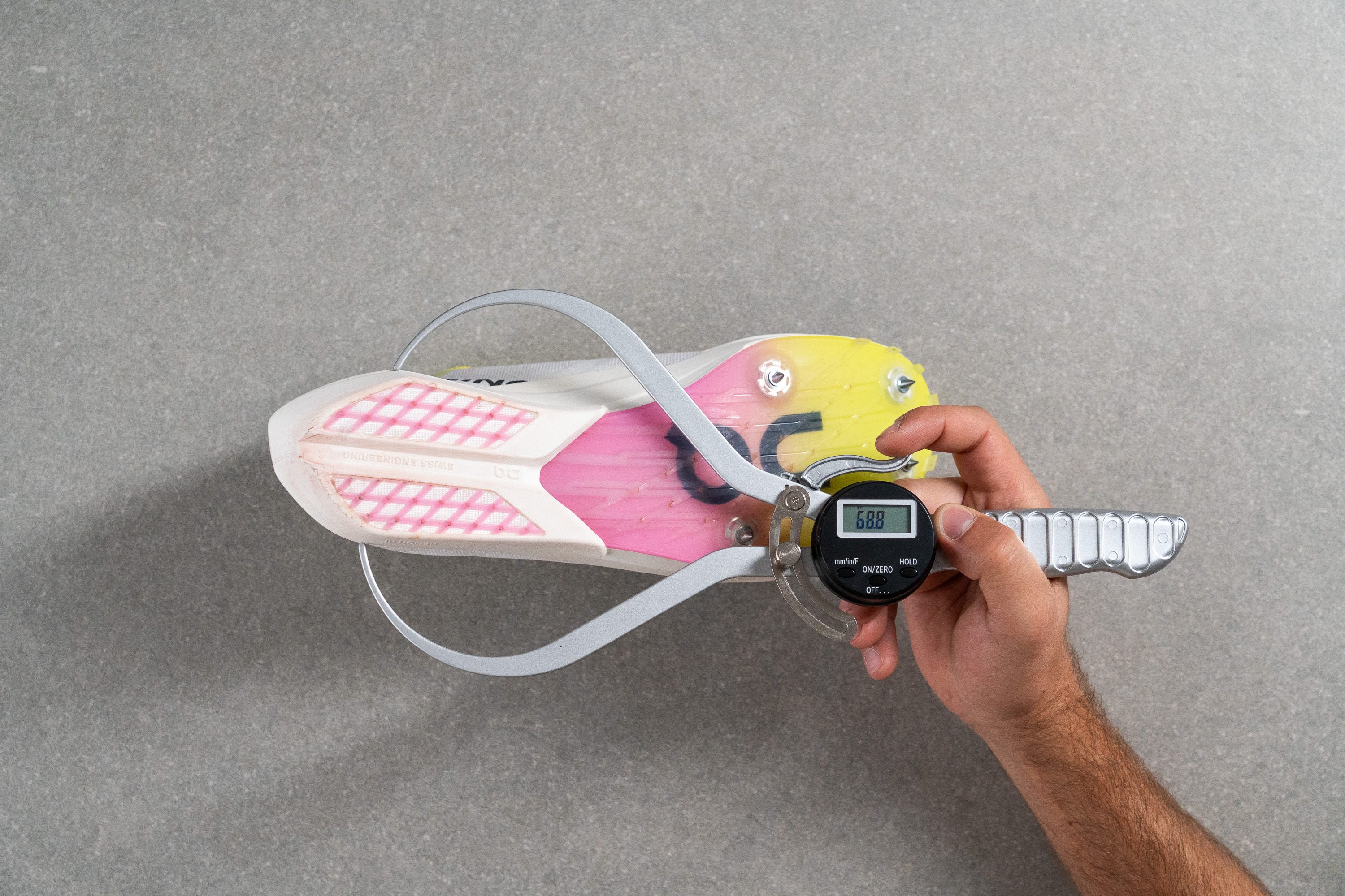 On Cloudspike Amplius 2 Midsole width - heel