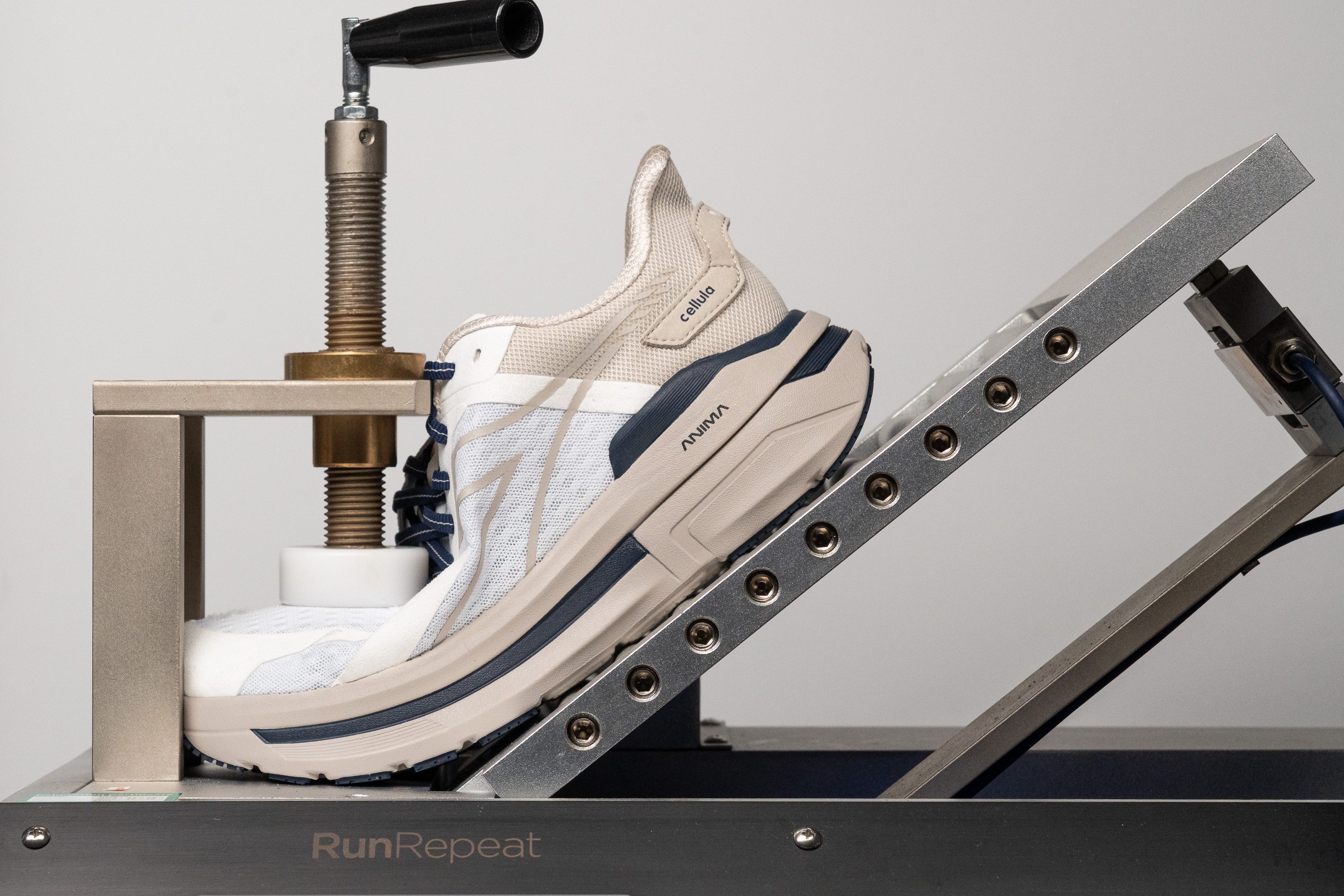 Diadora Cellula Flexibility / Stiffness