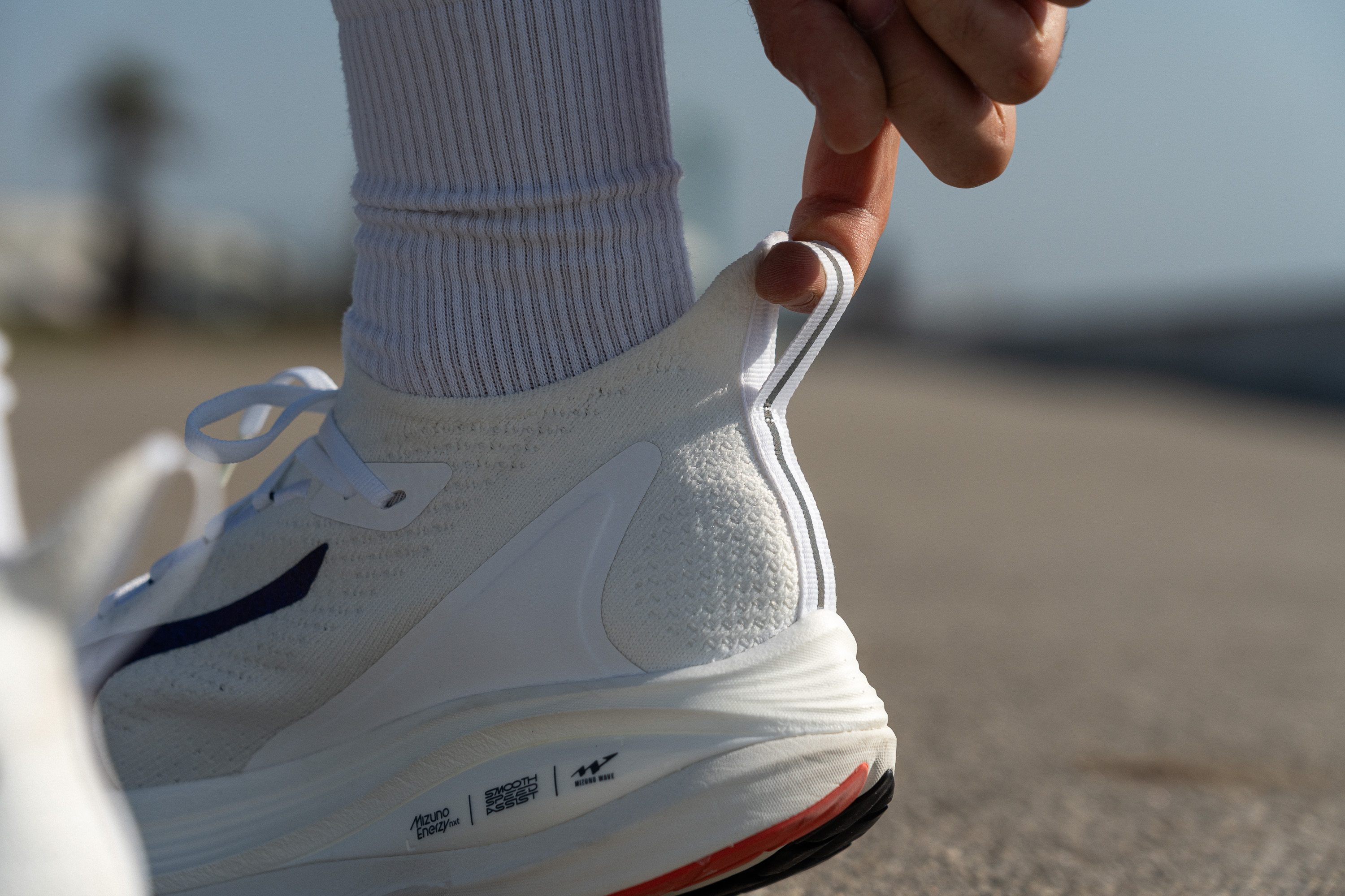 Mizuno Neo Vista 2 Heel tab