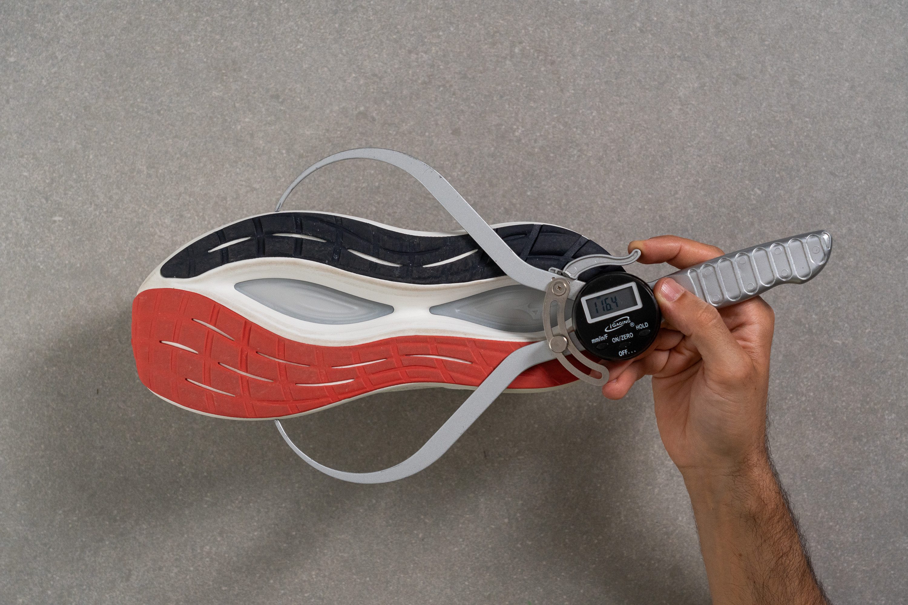 Mizuno Neo Vista 2 Midsole width - forefoot