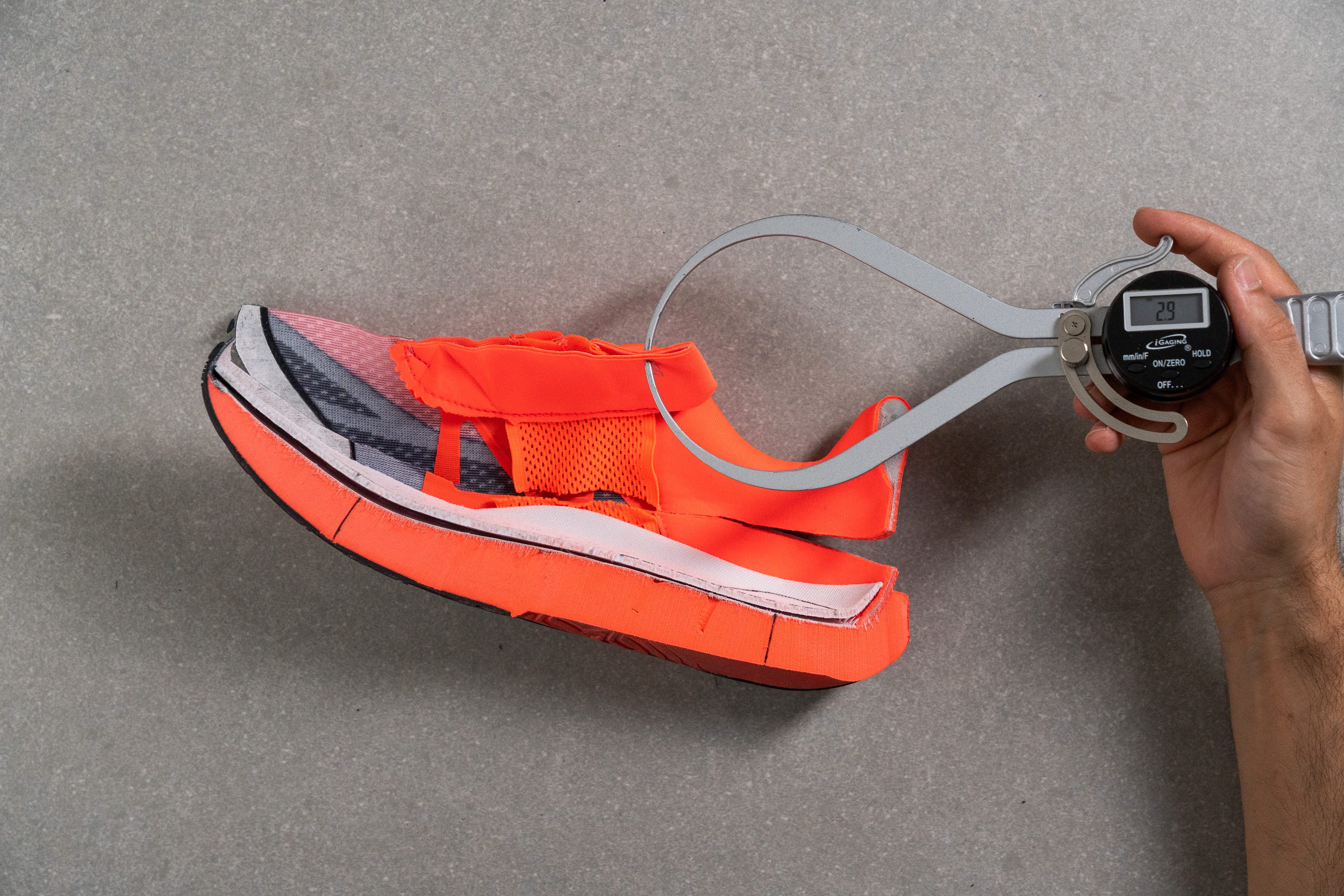 New Balance FuelCell Rebel v5 Tongue padding