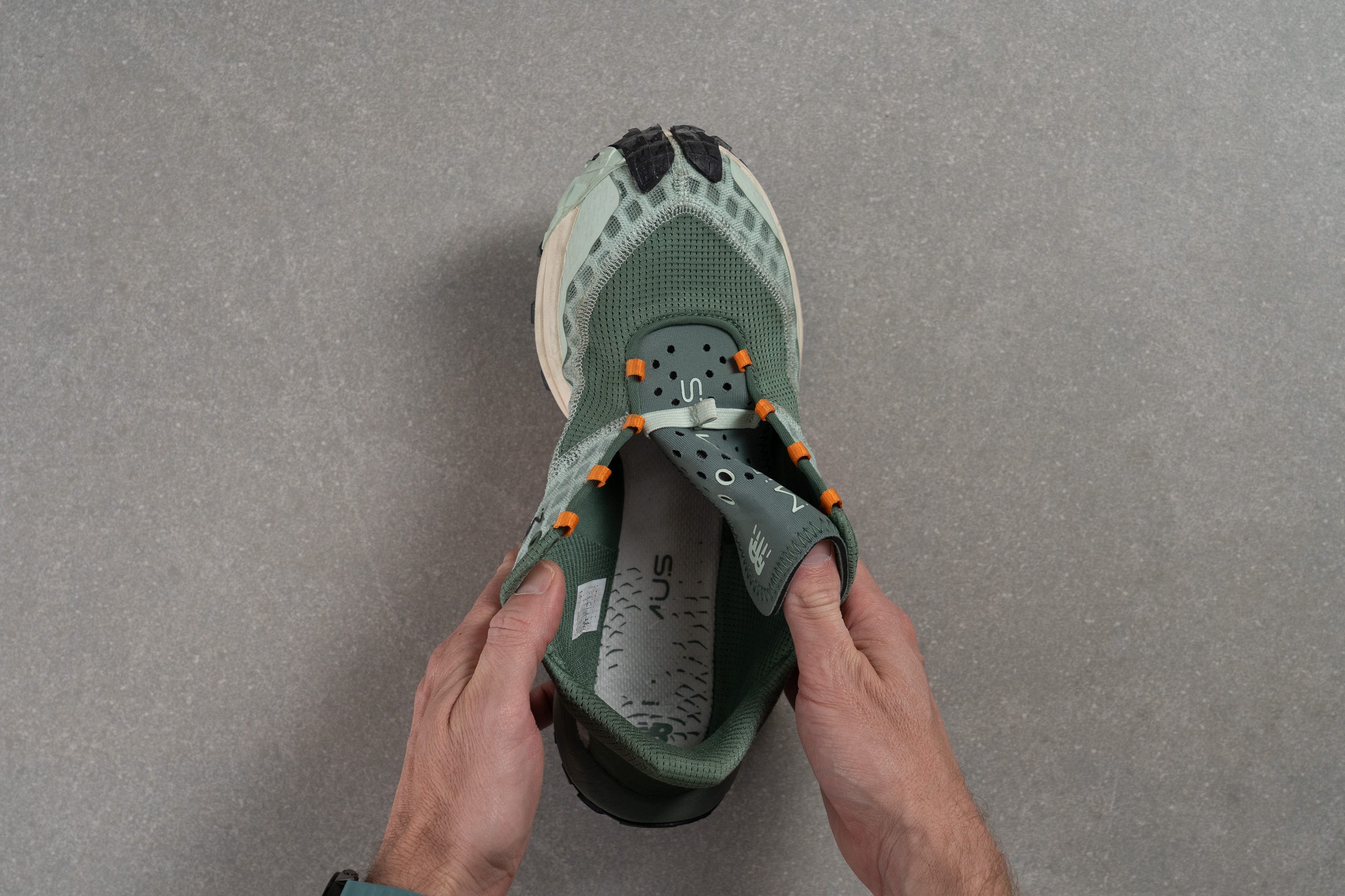 New Balance Minimus Trail Tongue: gusset type