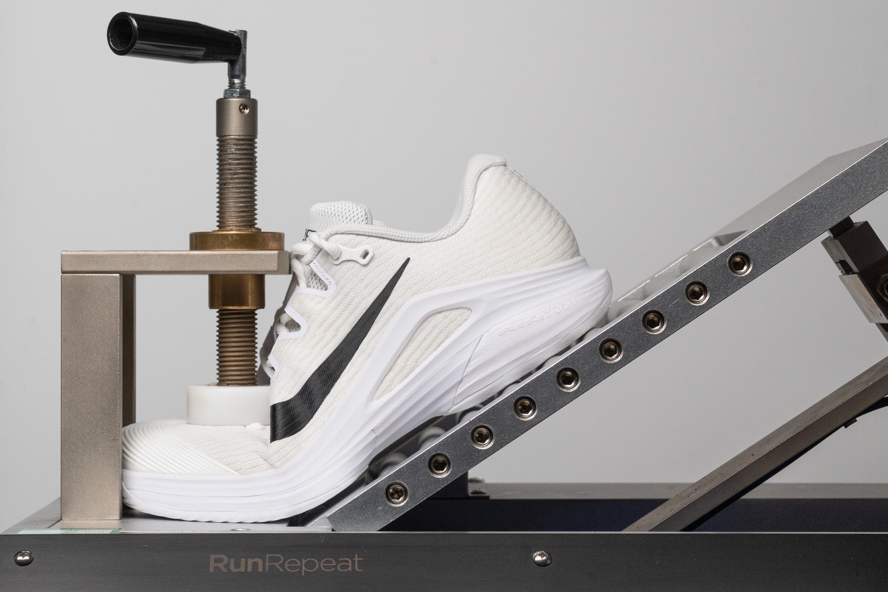 Nike Vapor 12 Flexibility / Stiffness