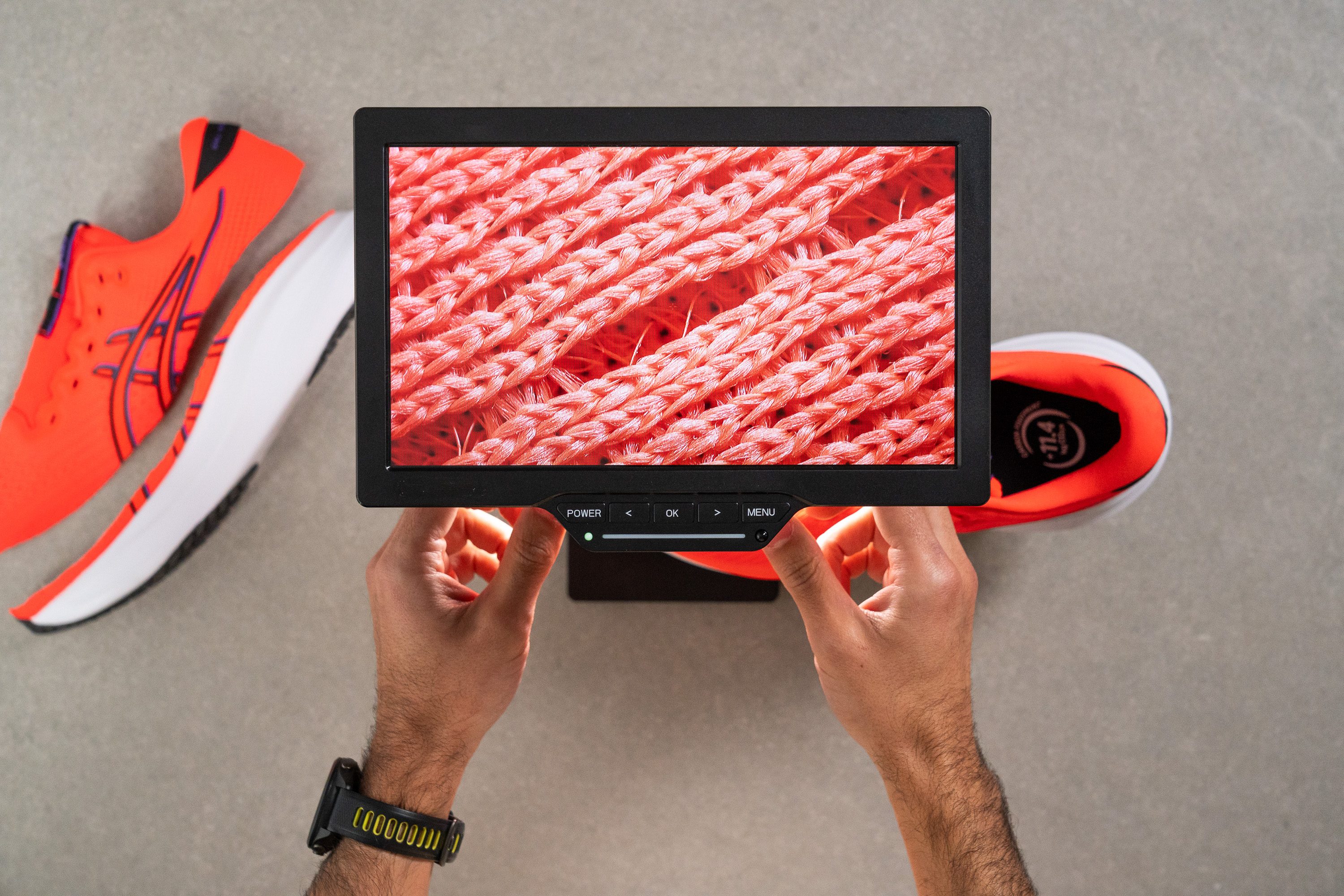 ASICS Gel Excite 11 microscope