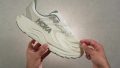HOKA Arahi 8 Light