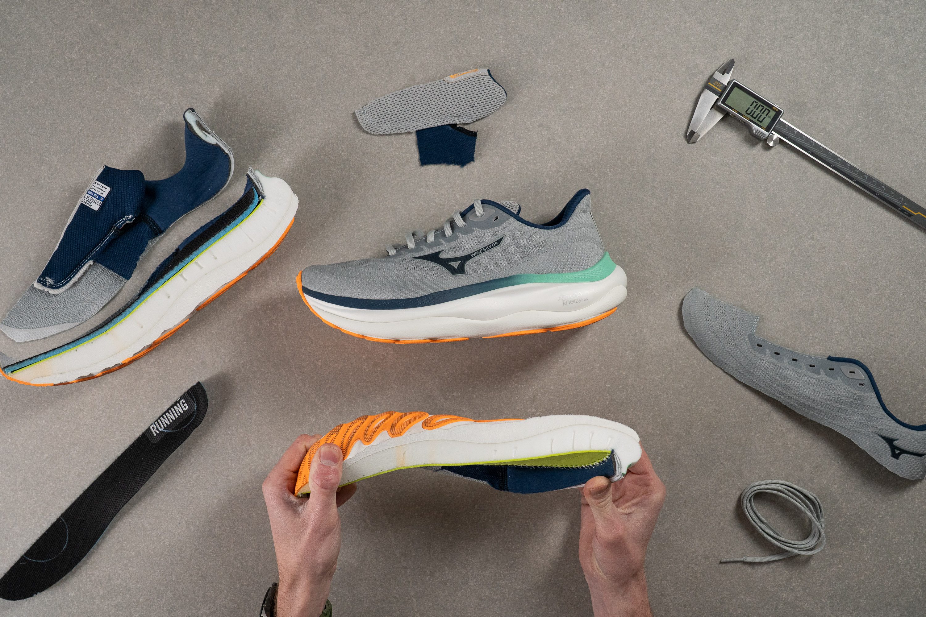 Mizuno Wave Sky 9 full