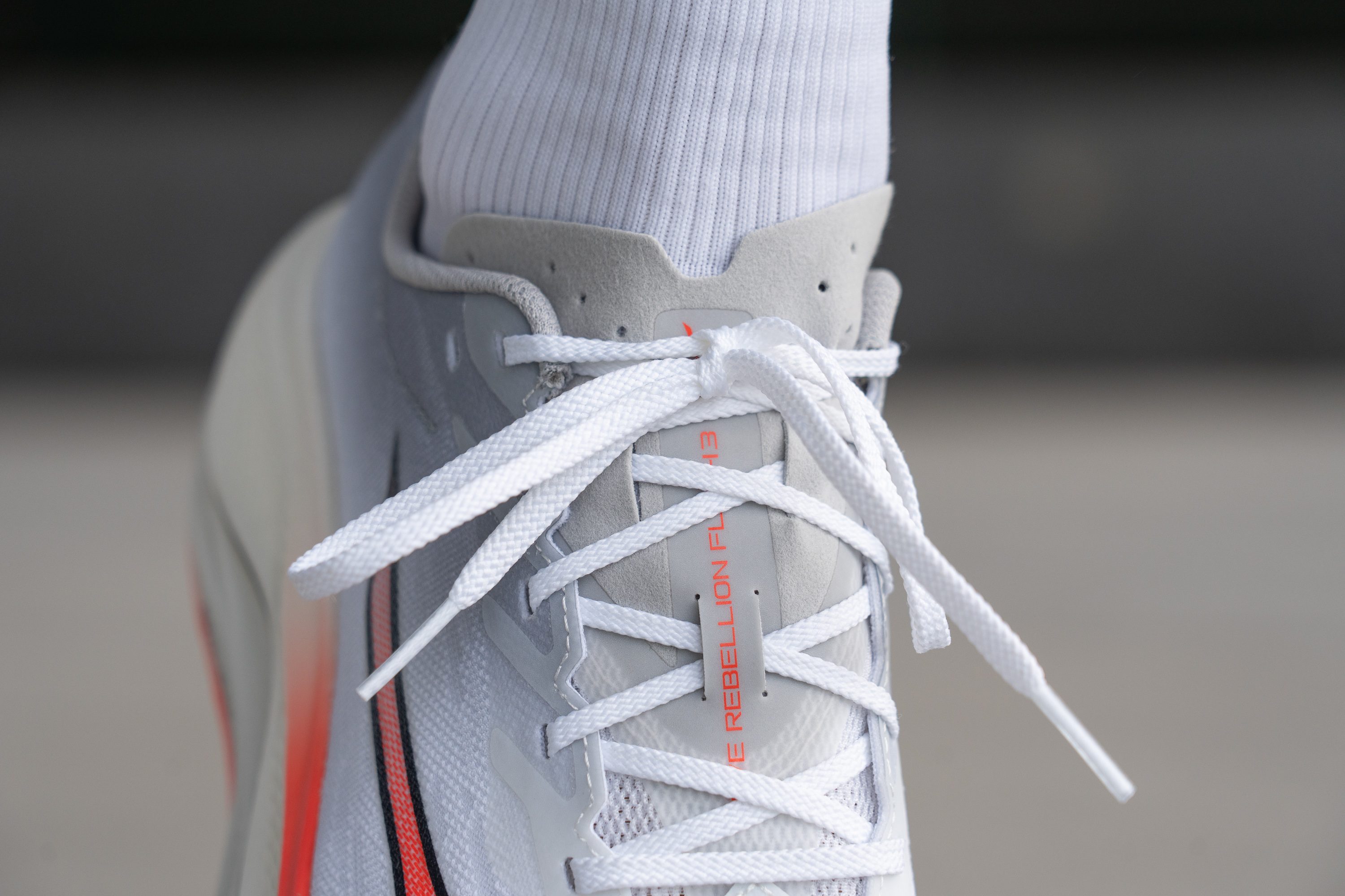 Mizuno Wave Rebellion Flash 3 Tongue padding