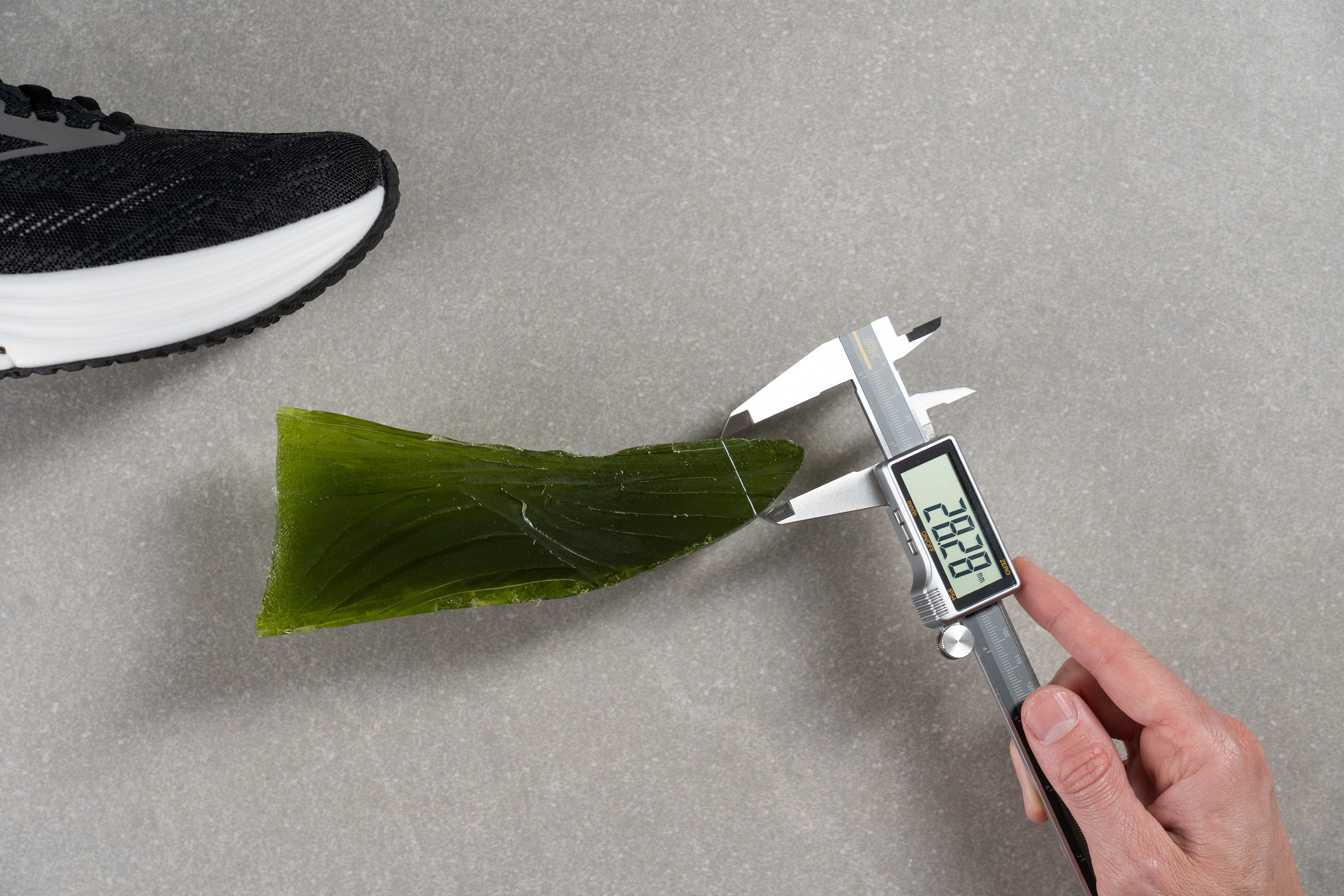 Mizuno Wave Rider 29 Toebox height