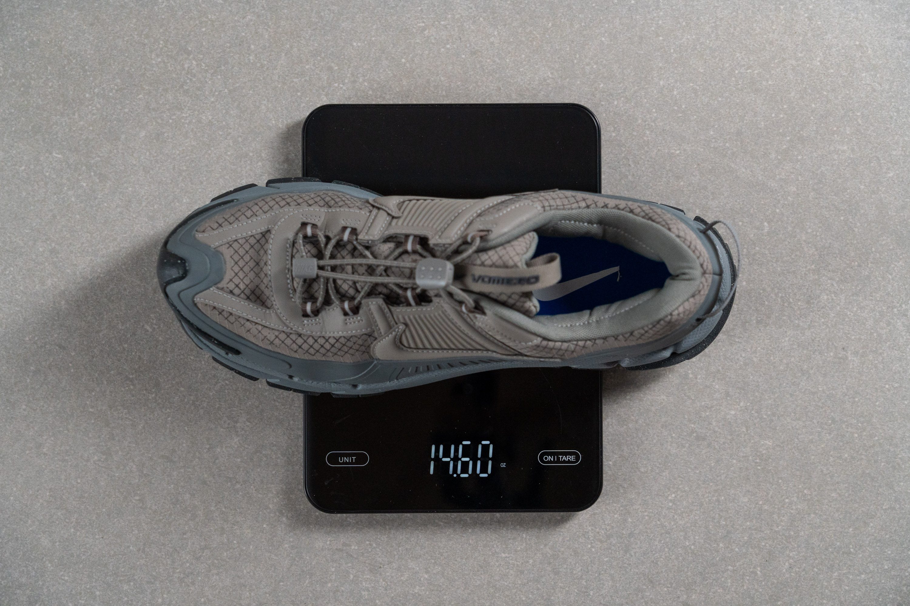 Nike Zoom Vomero Roam Weight