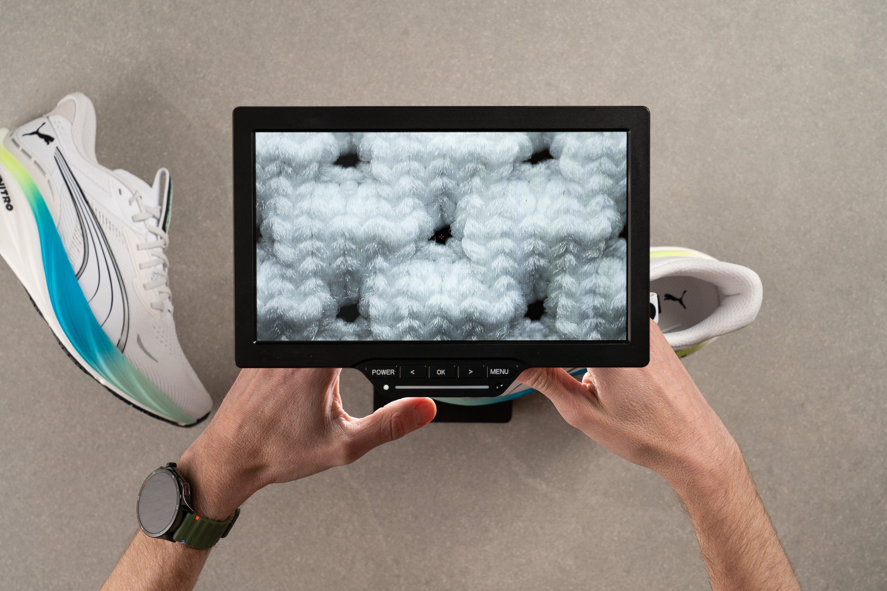 PUMA Magnify Nitro 3 microscope