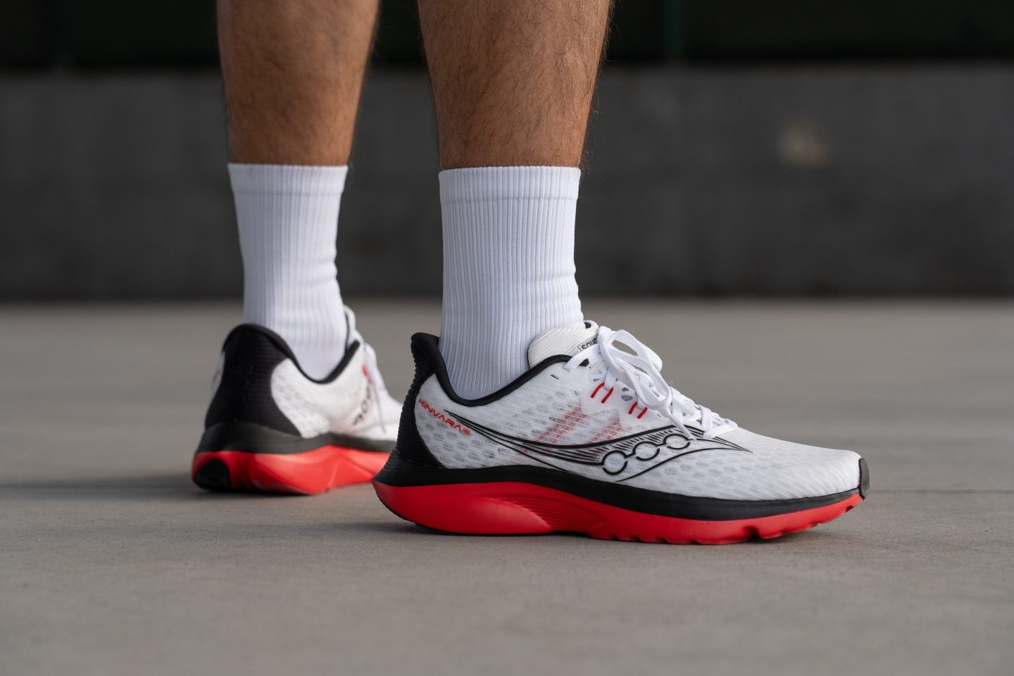 Cut in half: Saucony Kinvara 16 Review (2026) | RunRepeat