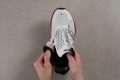 Saucony Kinvara 16 Tongue: gusset type