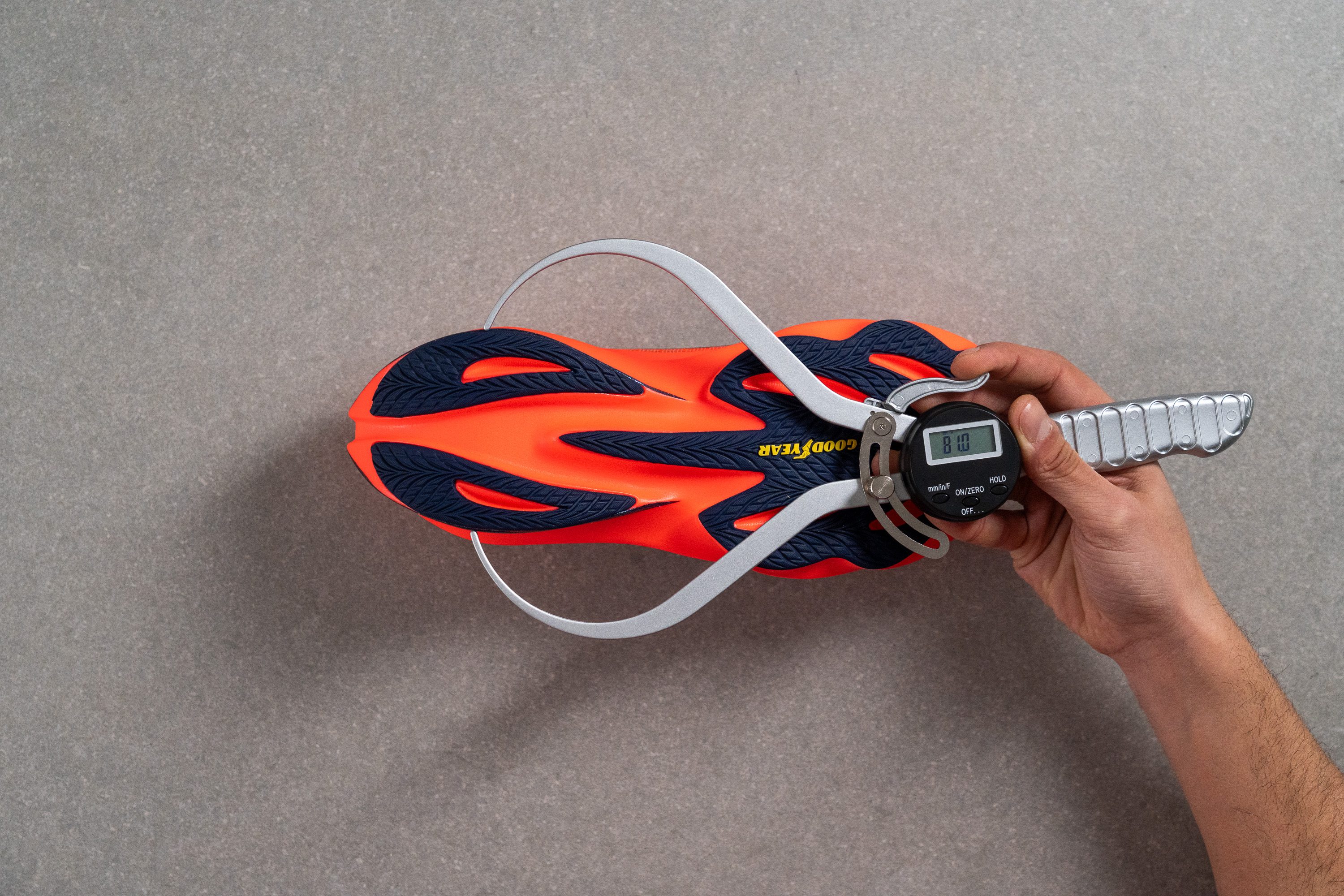 Skechers Aero Tempo Midsole width - heel