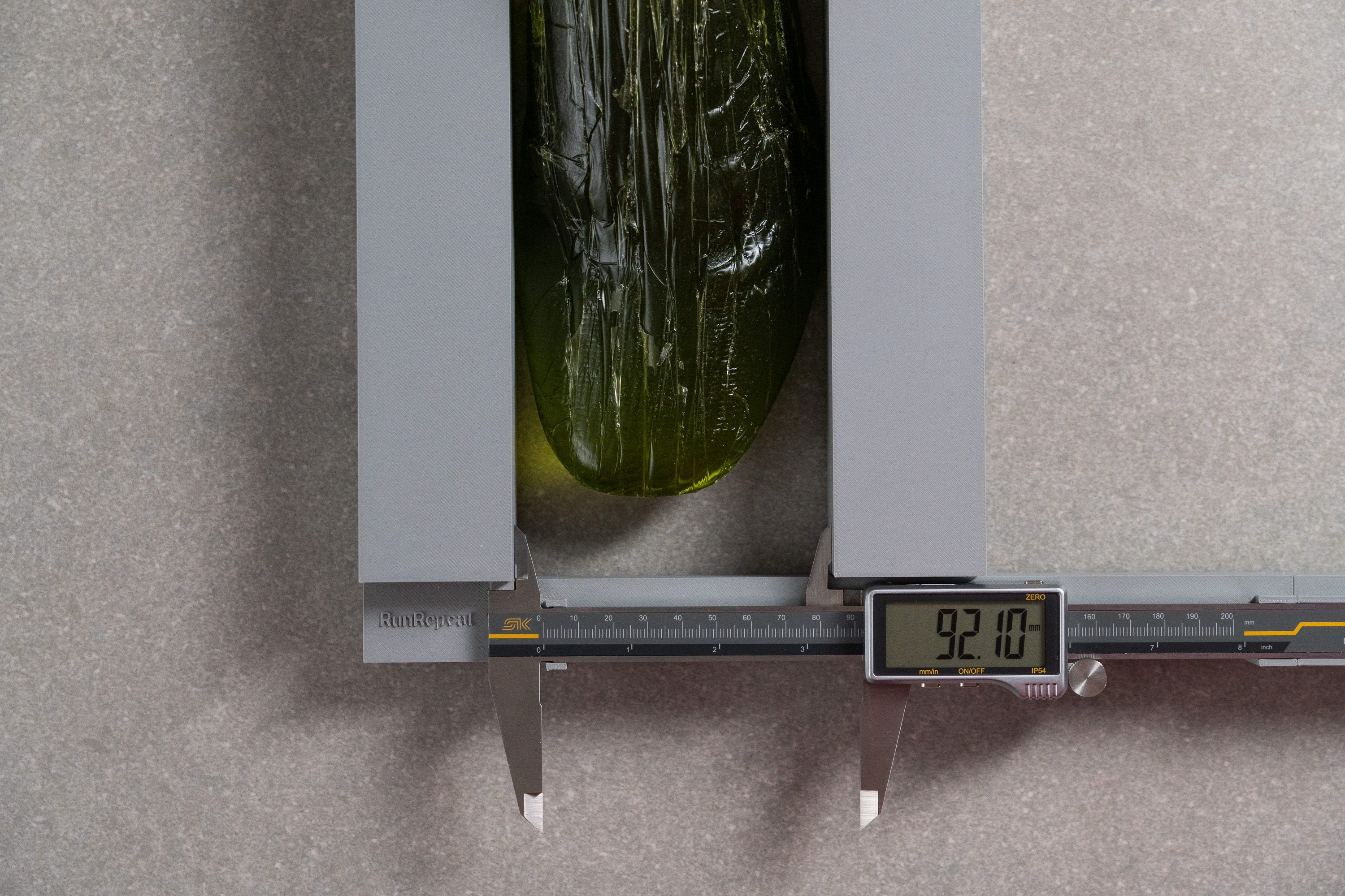 Skechers Aero Tempo Width / Fit