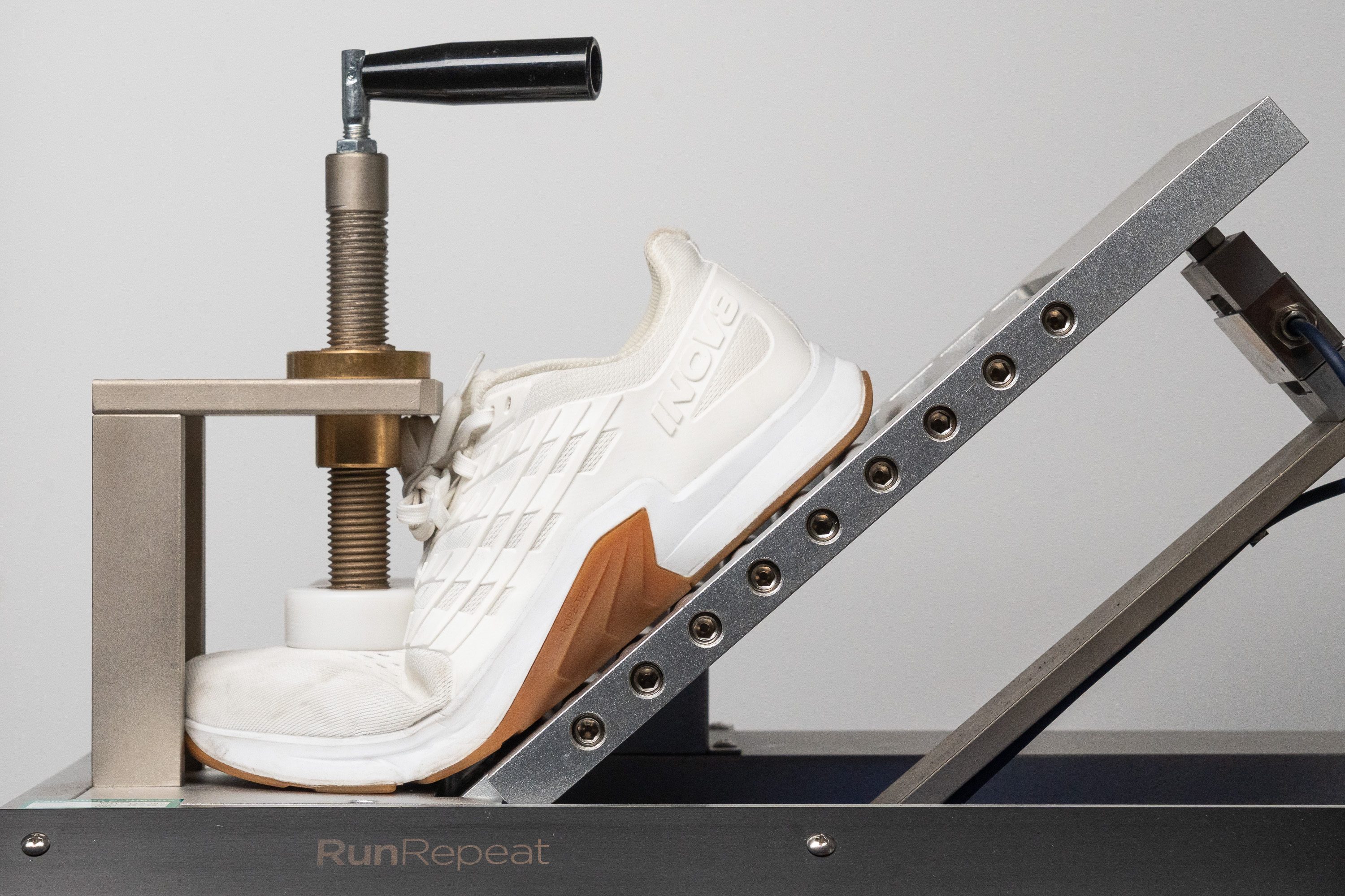 Inov8 F-Lite Flexibility / Stiffness