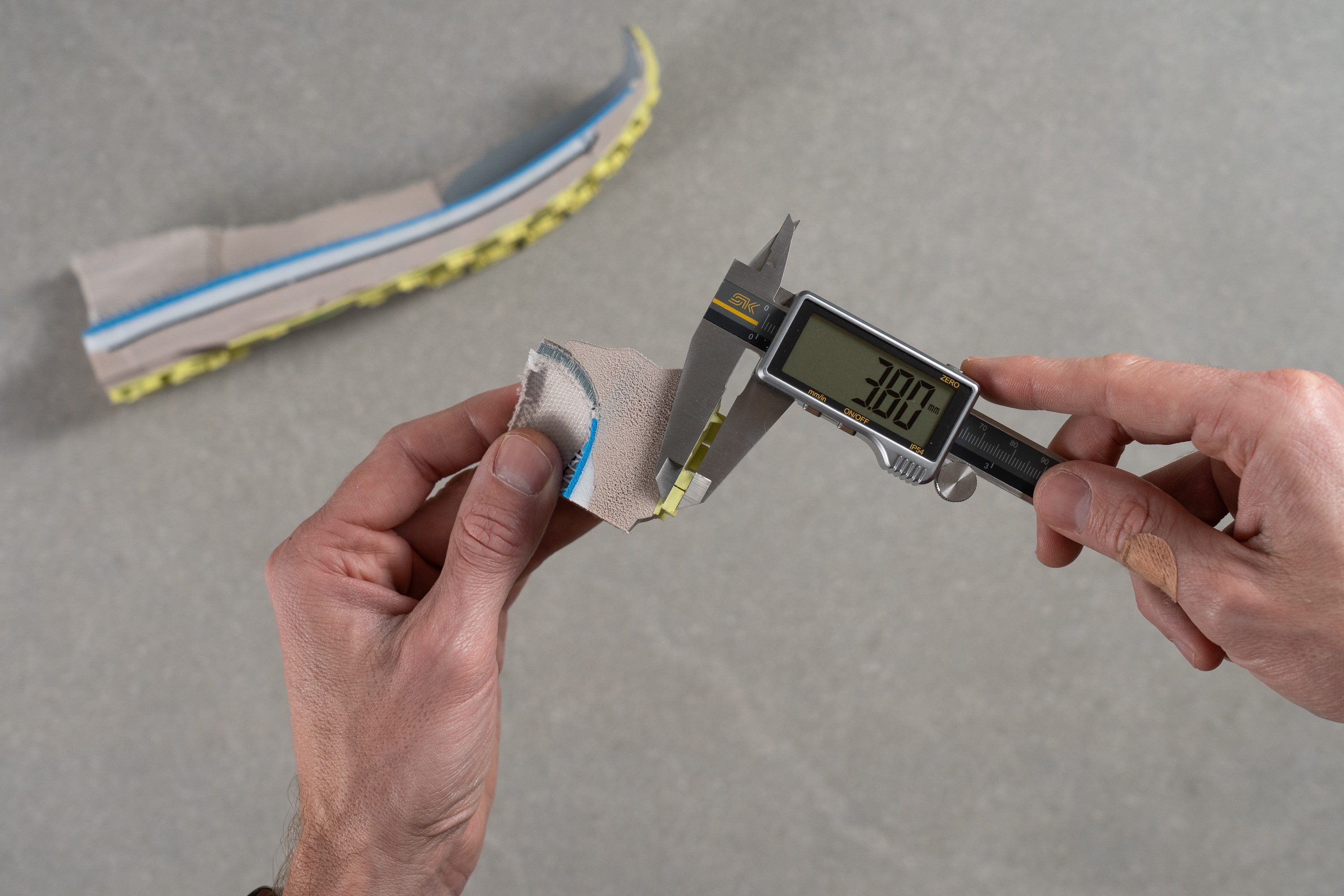 Brooks Cascadia 19 Lug depth