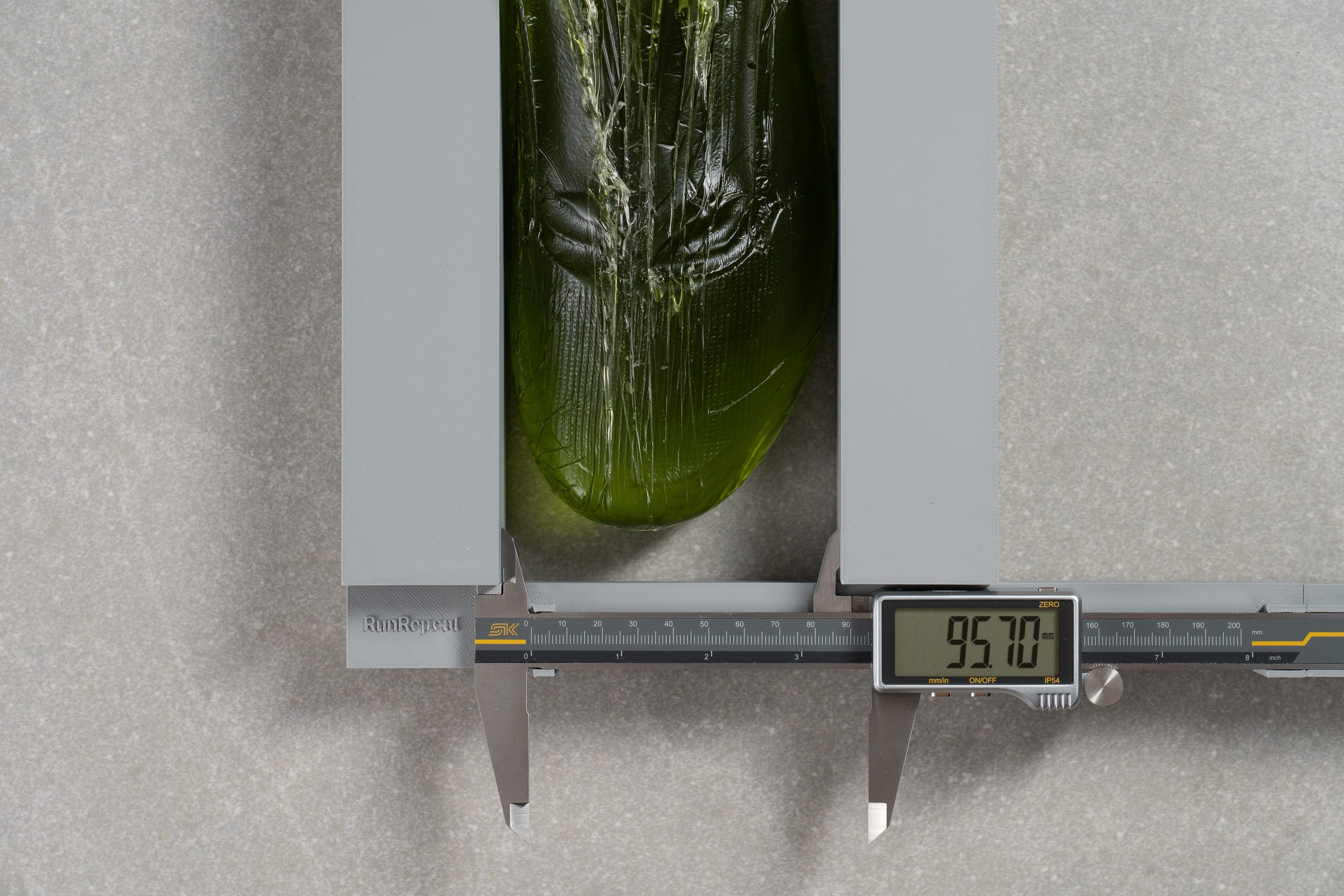 Brooks Cascadia 19 Width / Fit