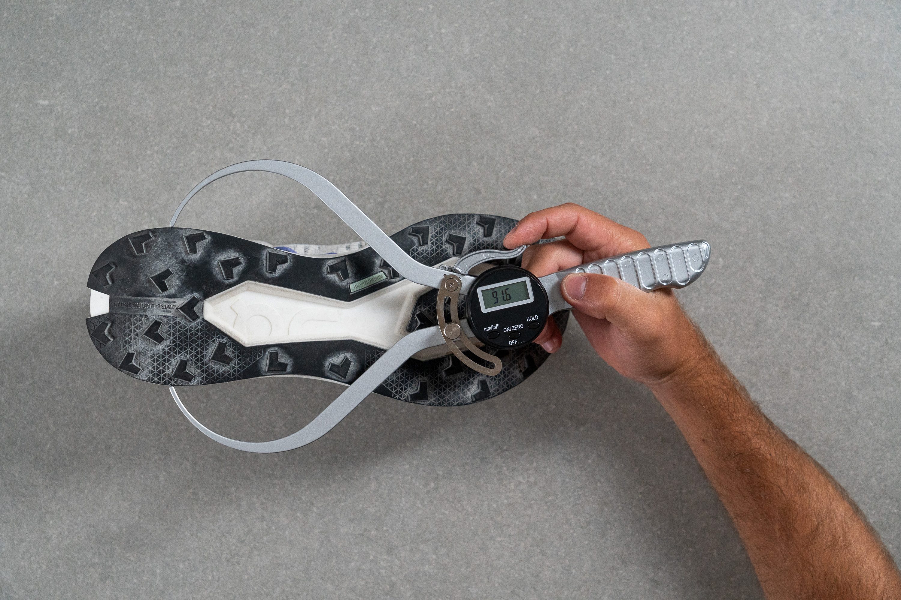 On Cloudultra Pro Midsole width - heel