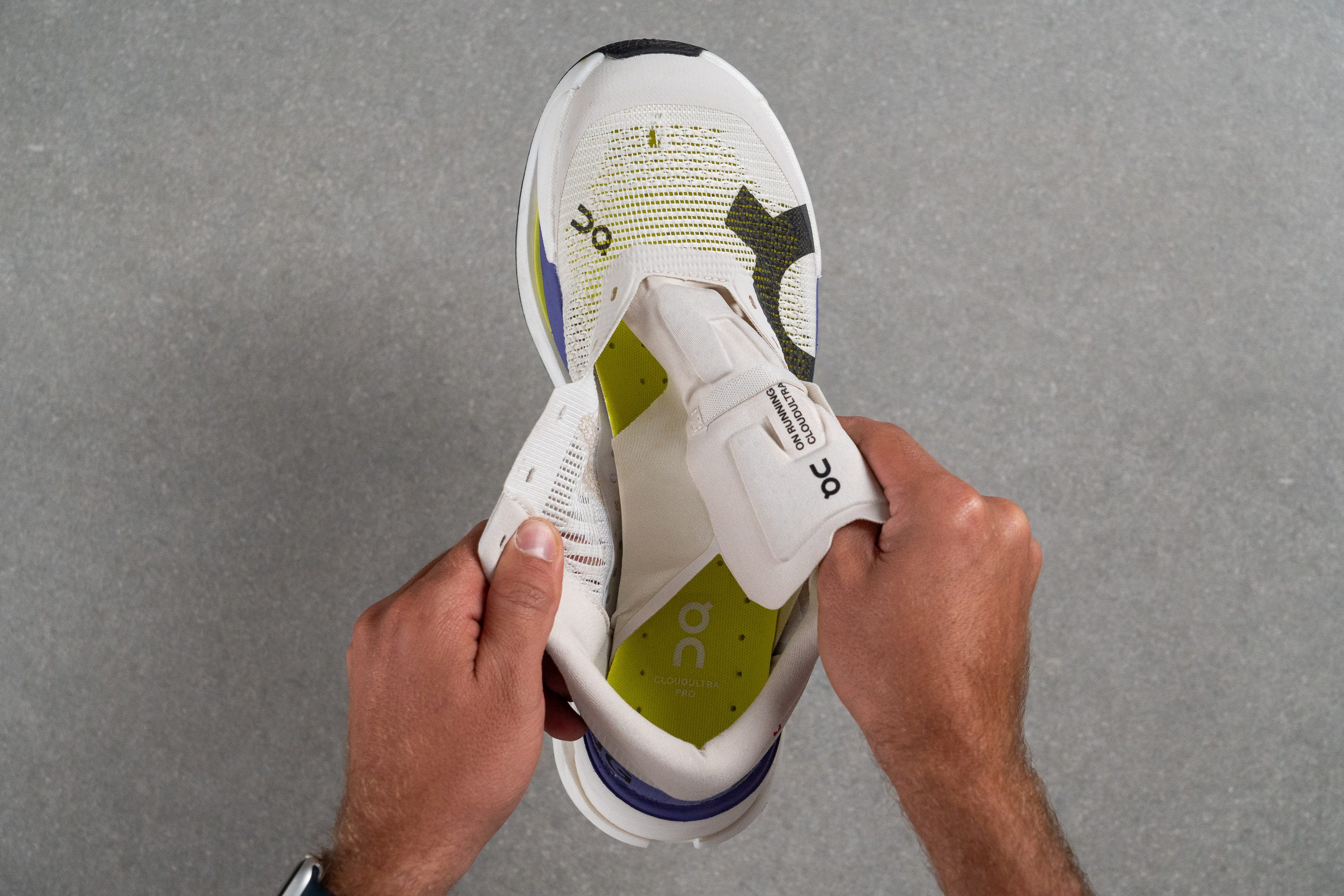 On Cloudultra Pro Tongue: gusset type