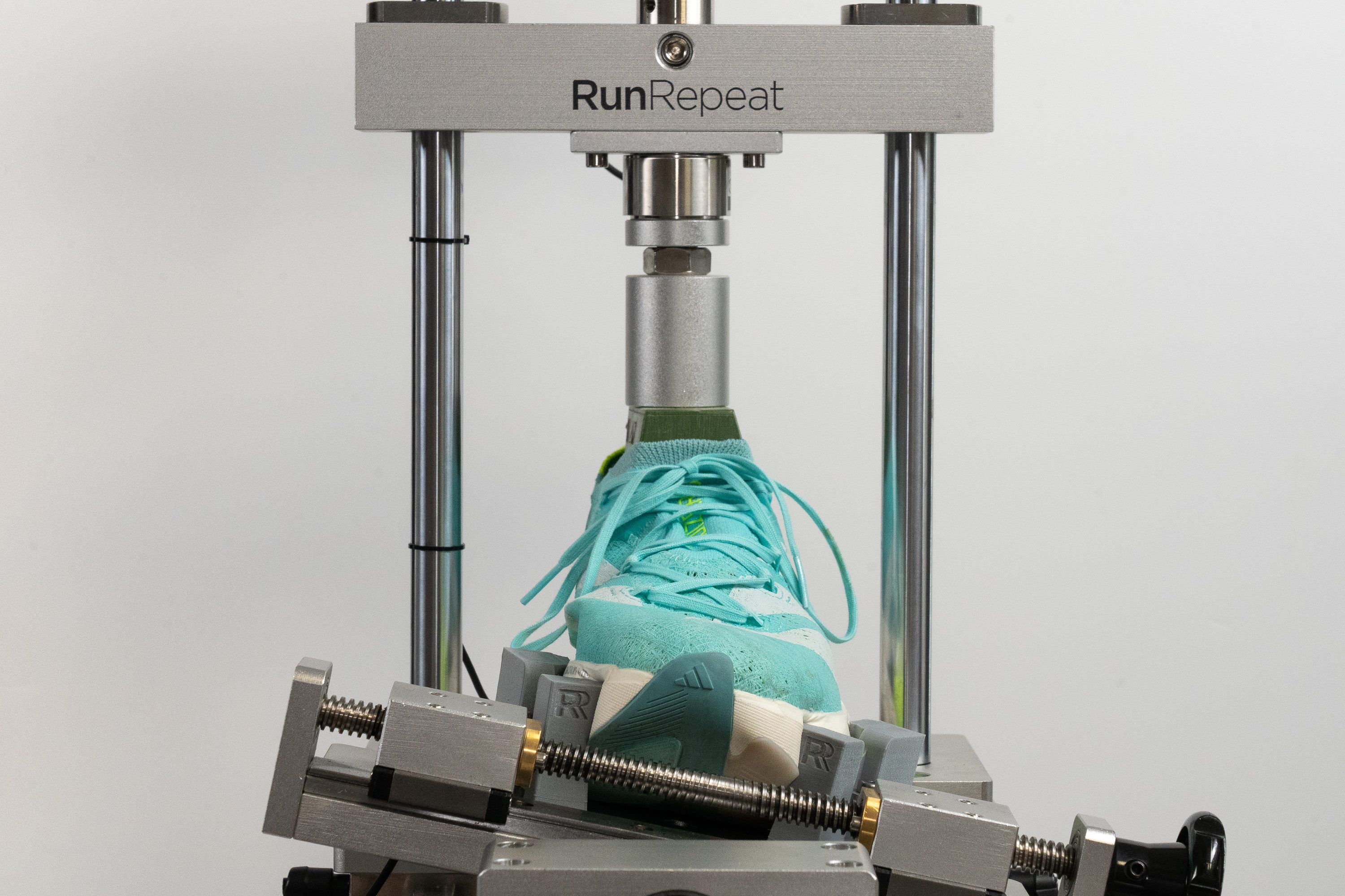 Adidas Adizero Prime X3 STRUNG Torsional rigidity