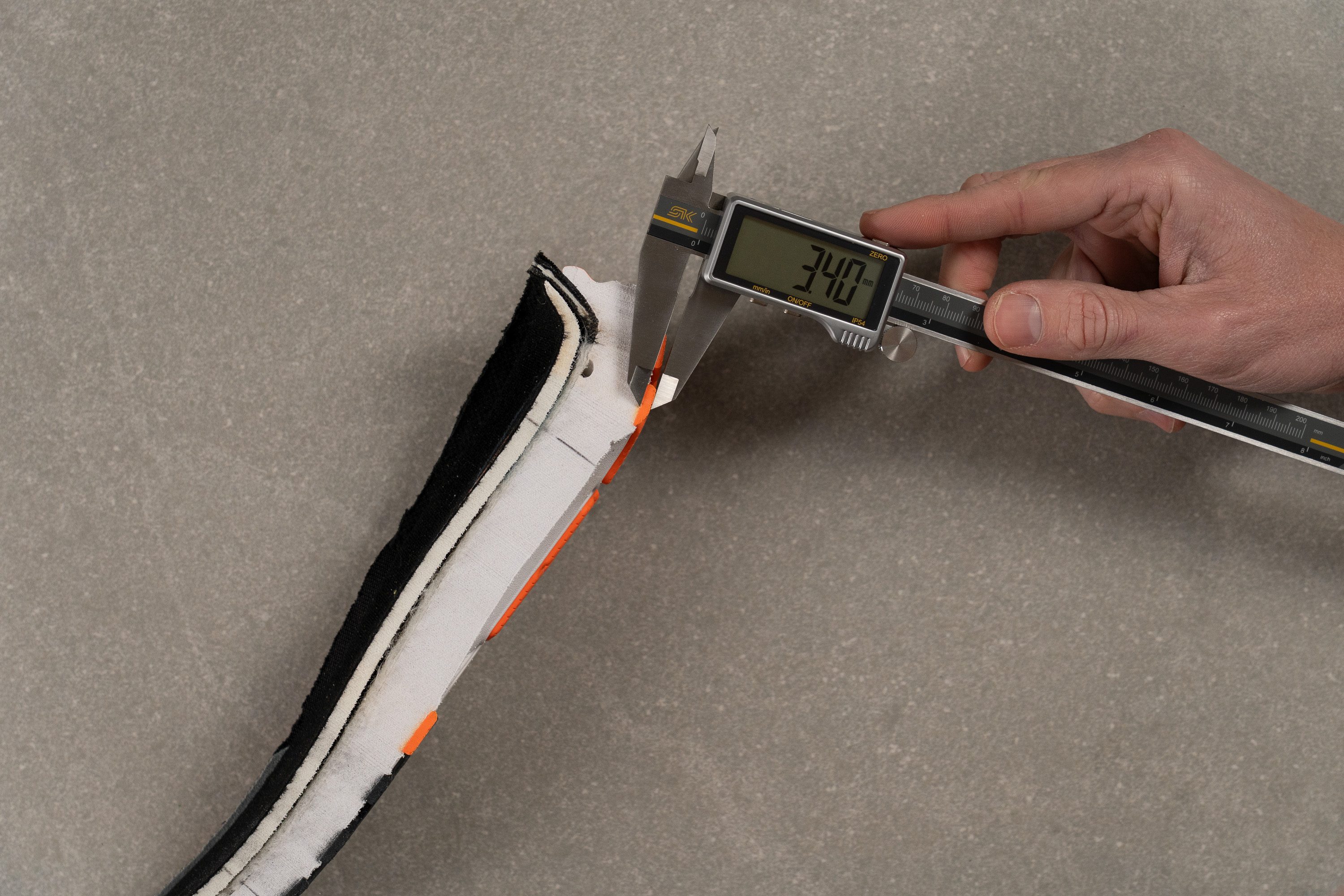 Brooks Revel 8 Outsole thickness