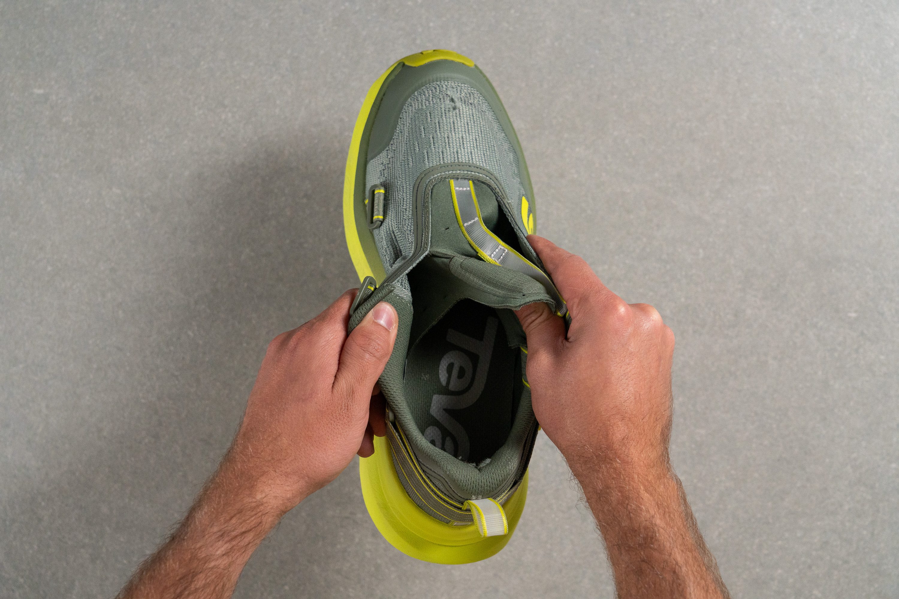 Teva Aventrail Tongue: gusset type