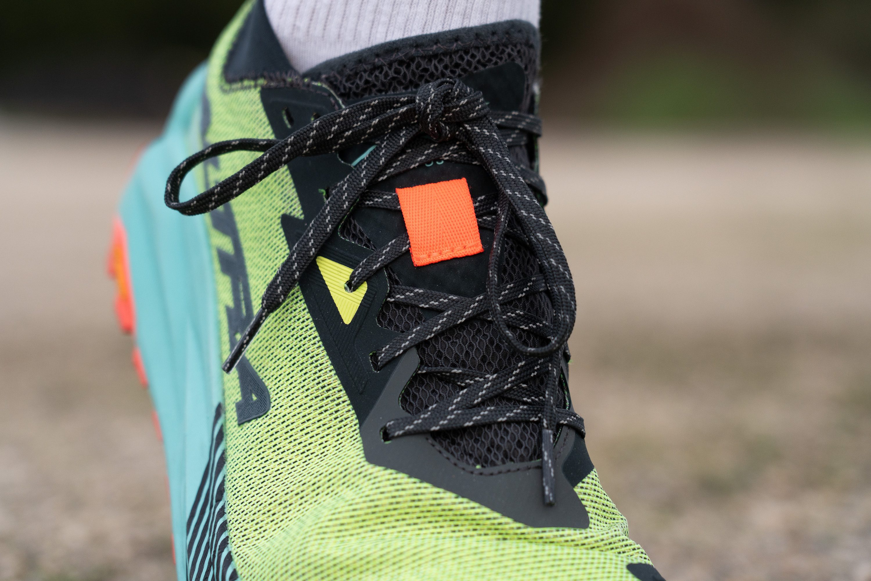 Altra Olympus 275 lacing