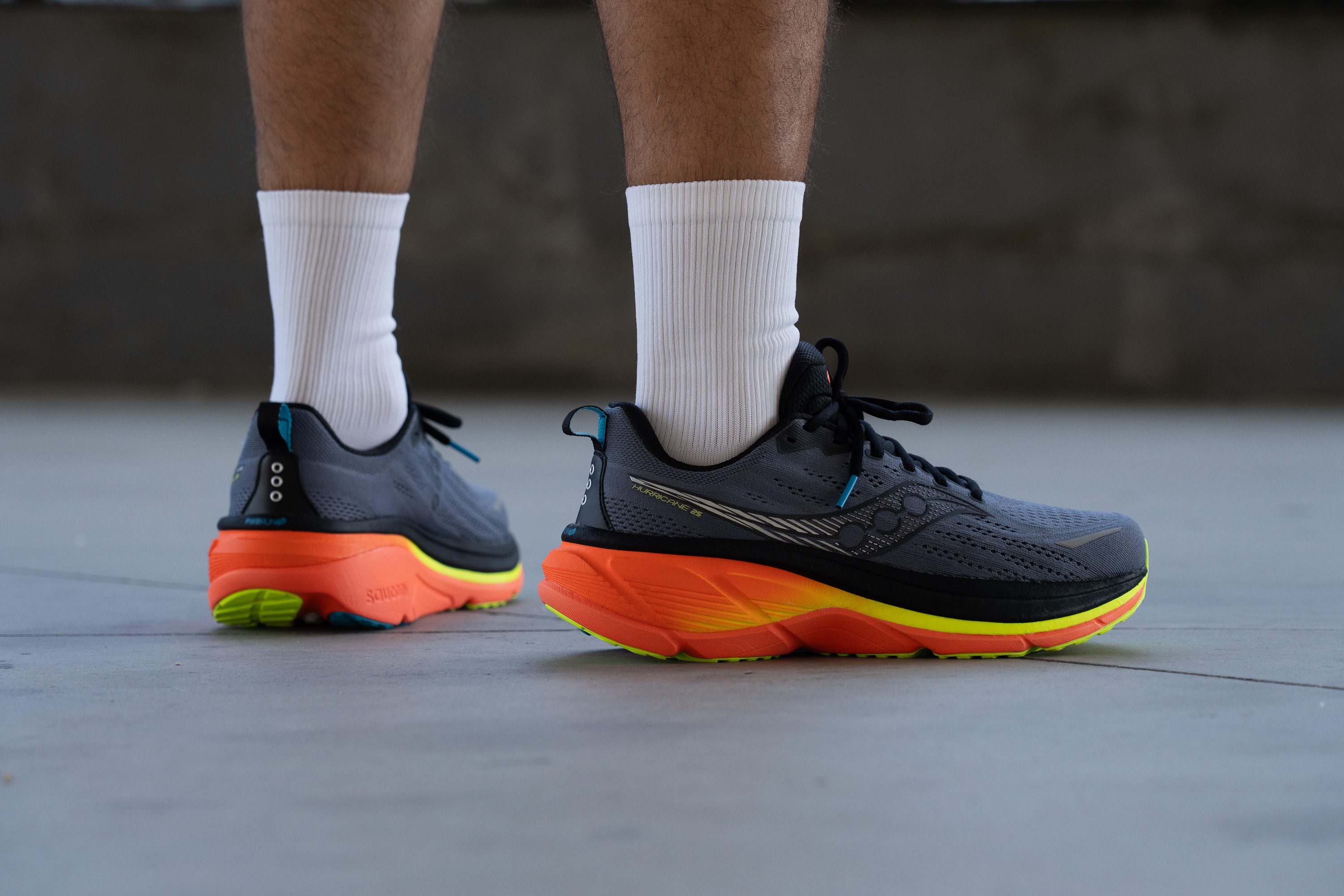 Saucony Hurricane 25