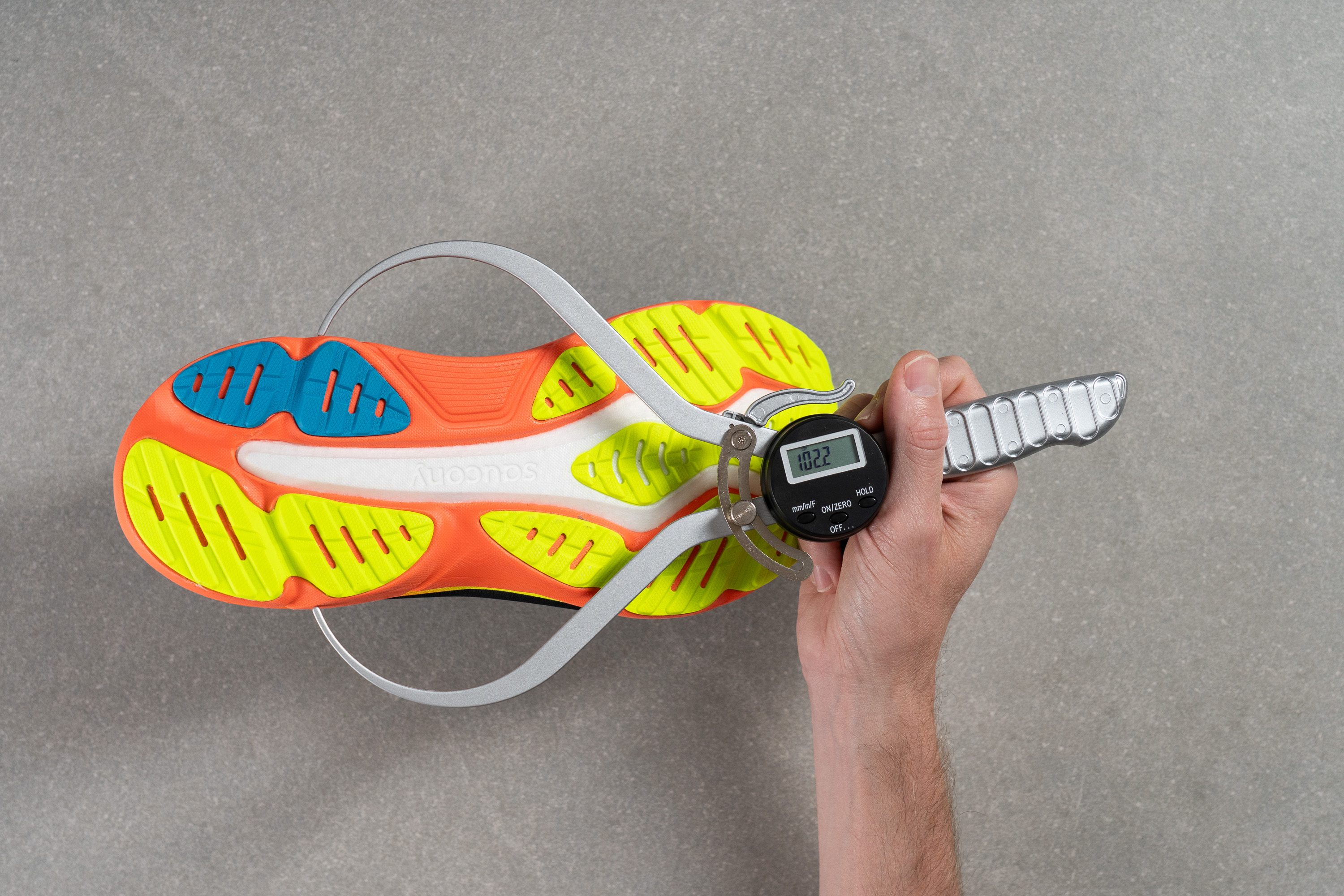 Saucony Hurricane 25 Midsole width - heel