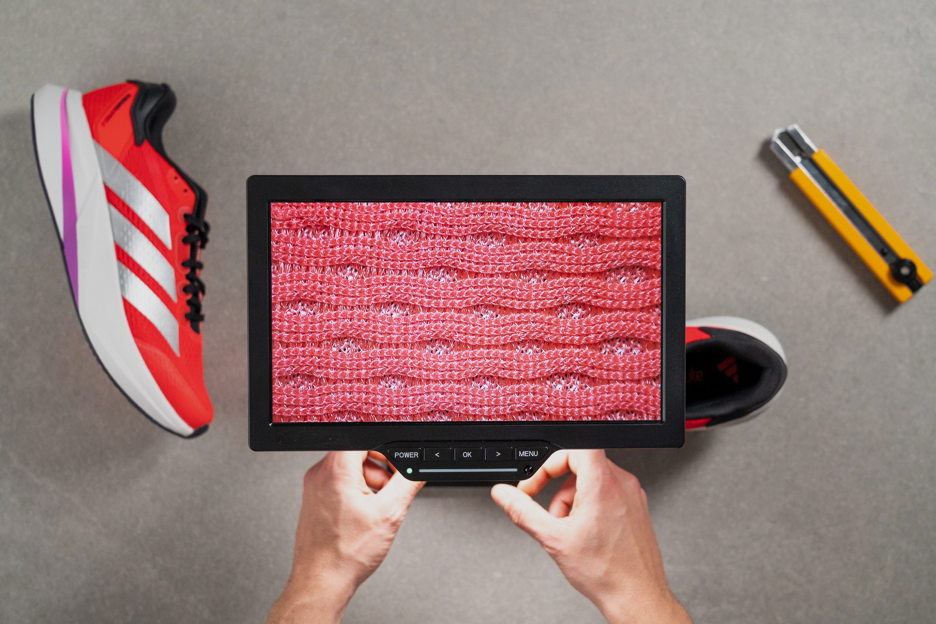 Adidas Duramo Speed 2 microscope