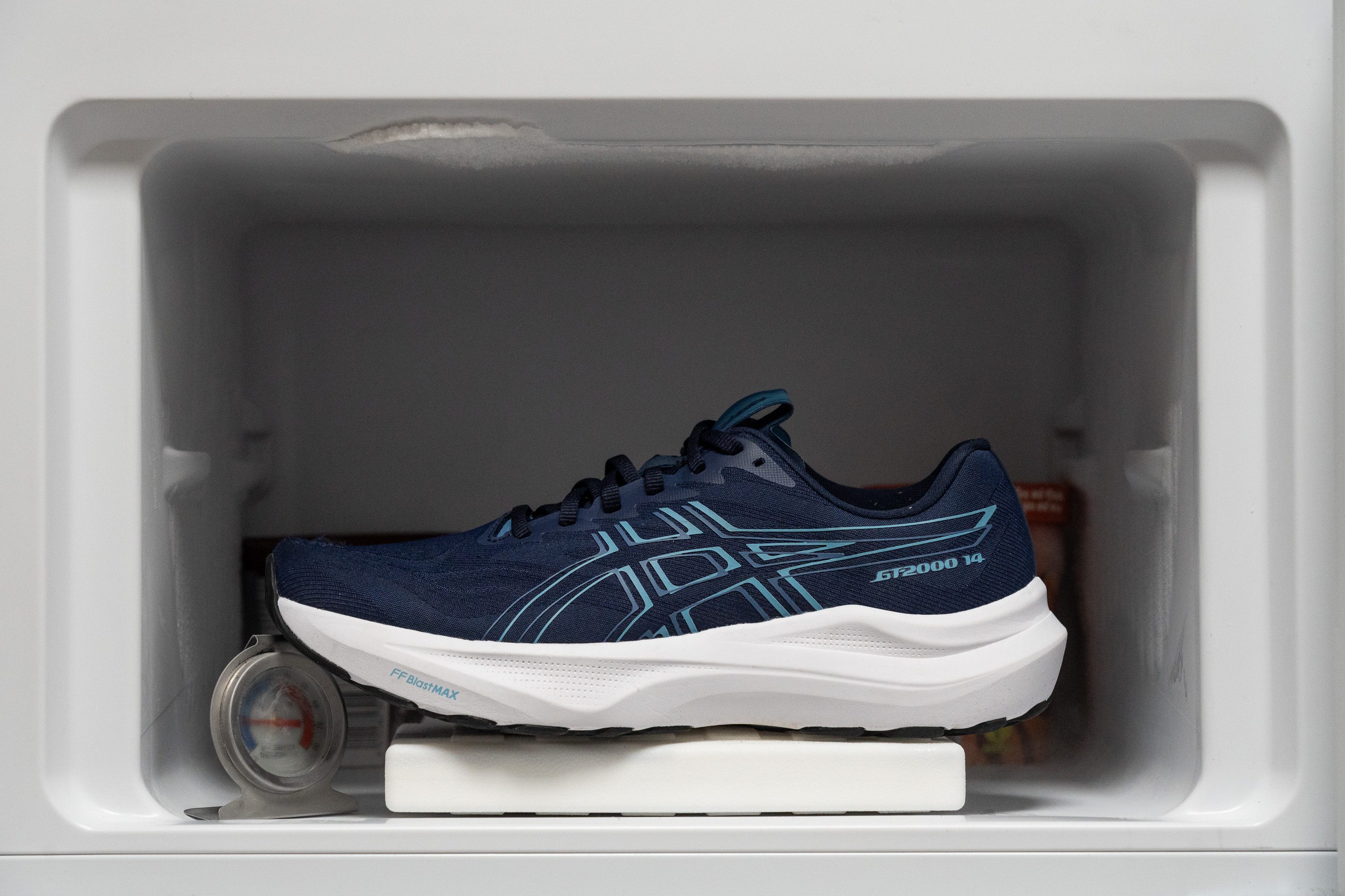 ASICS GT 2000 14 Midsole softness in cold (%)