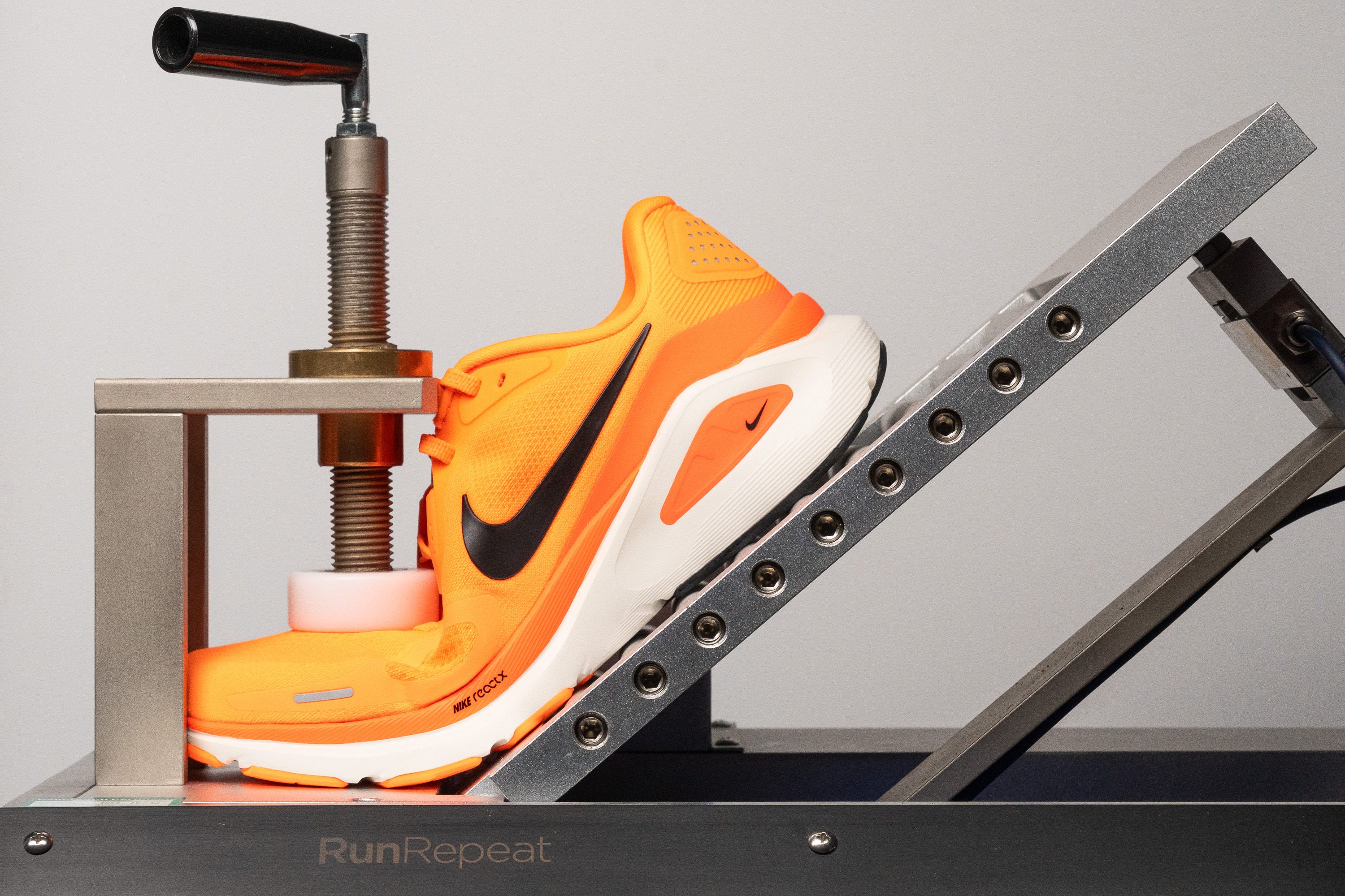 Nike Structure 26 Flexibility / Stiffness