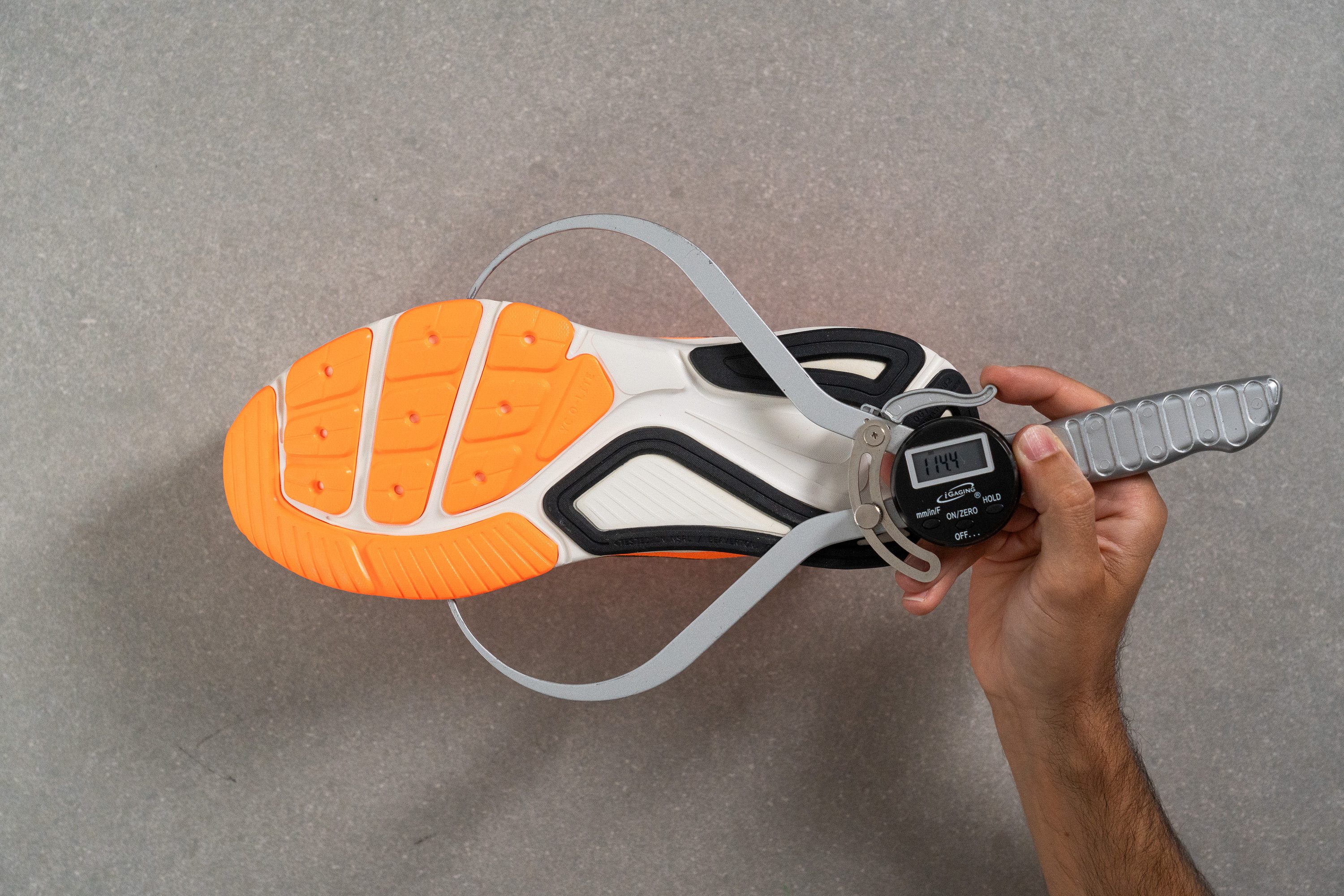 Nike Structure 26 Midsole width - forefoot