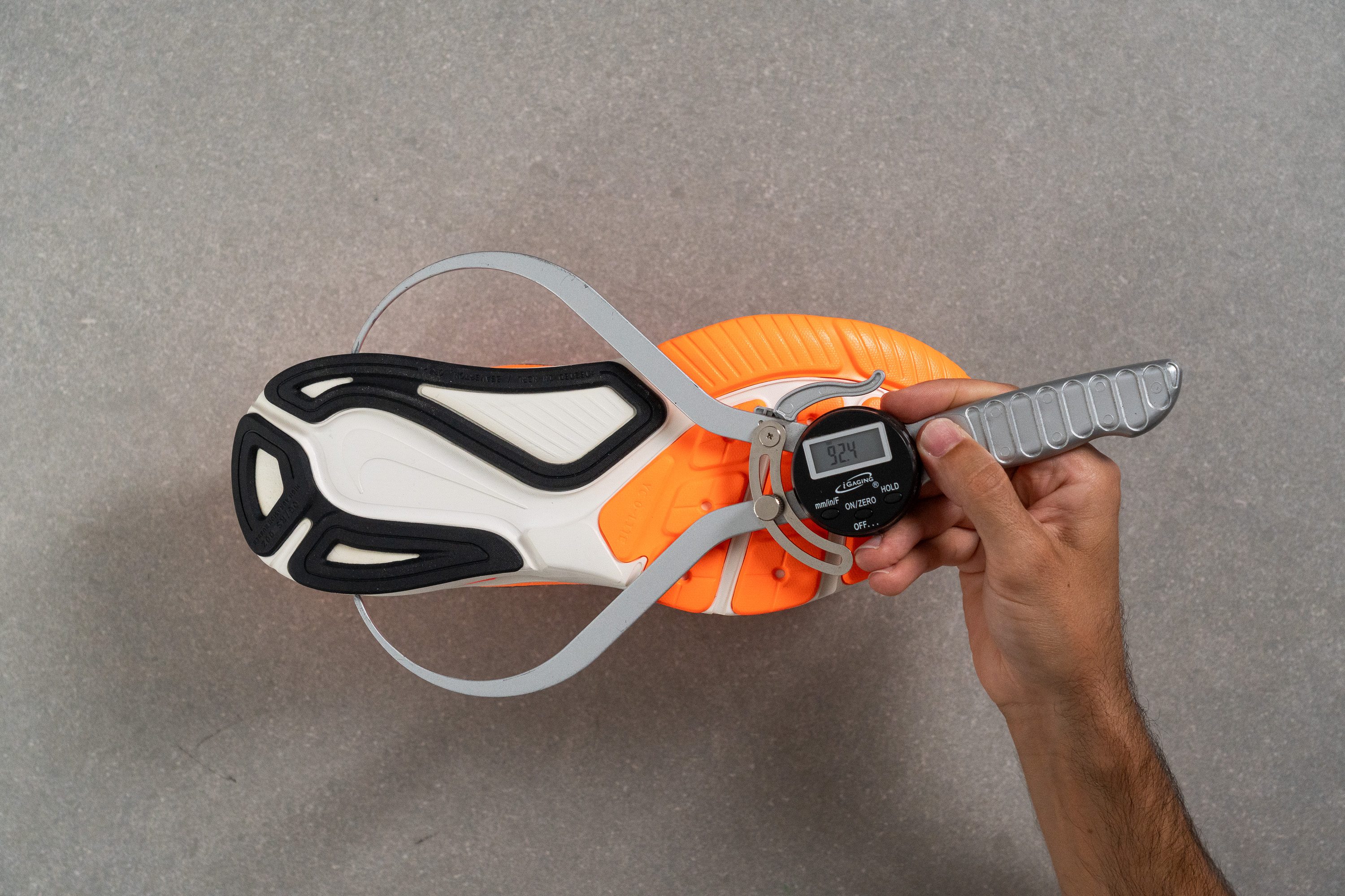 Nike Structure 26 Midsole width - heel