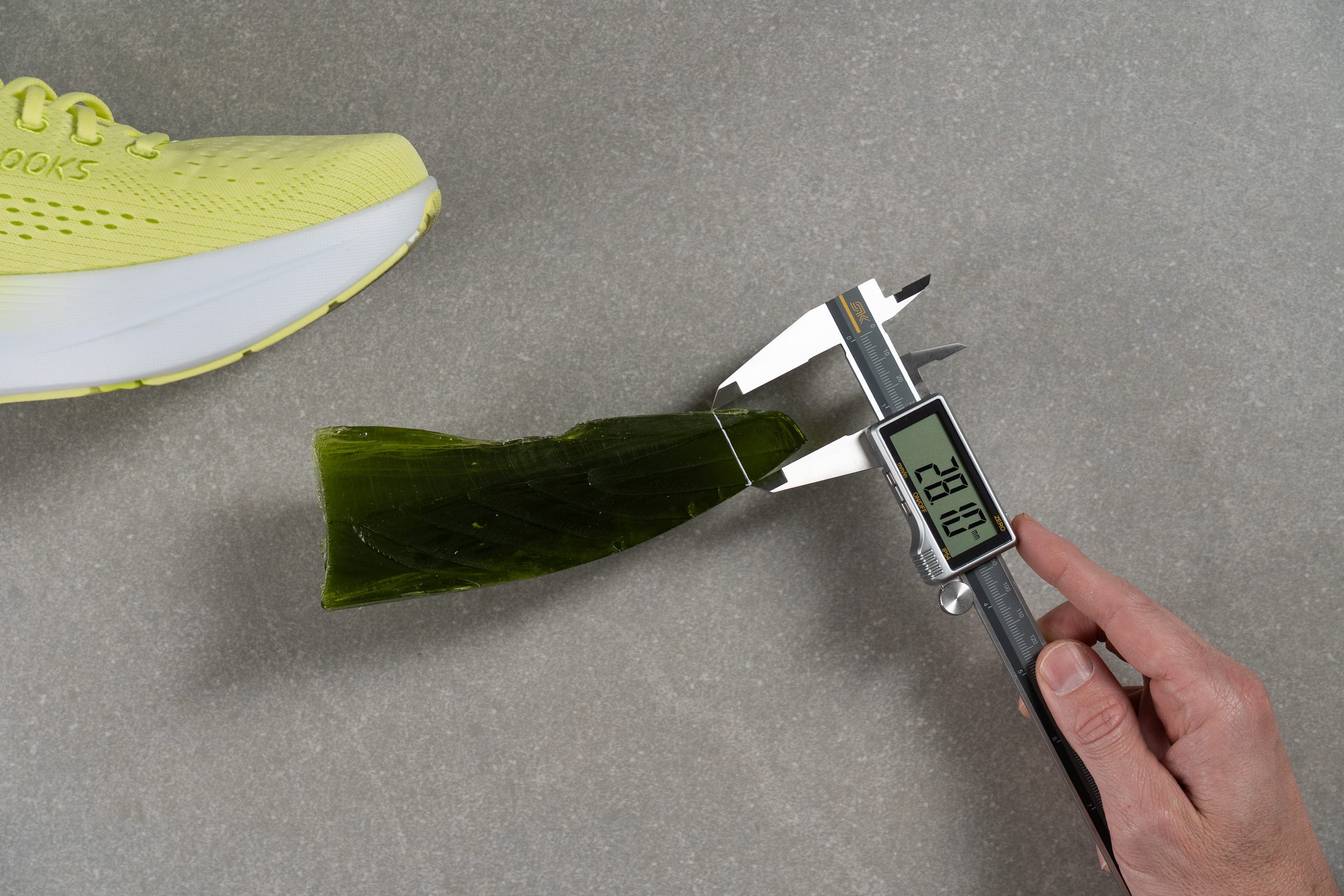 Brooks Ghost Max 3 Toebox height