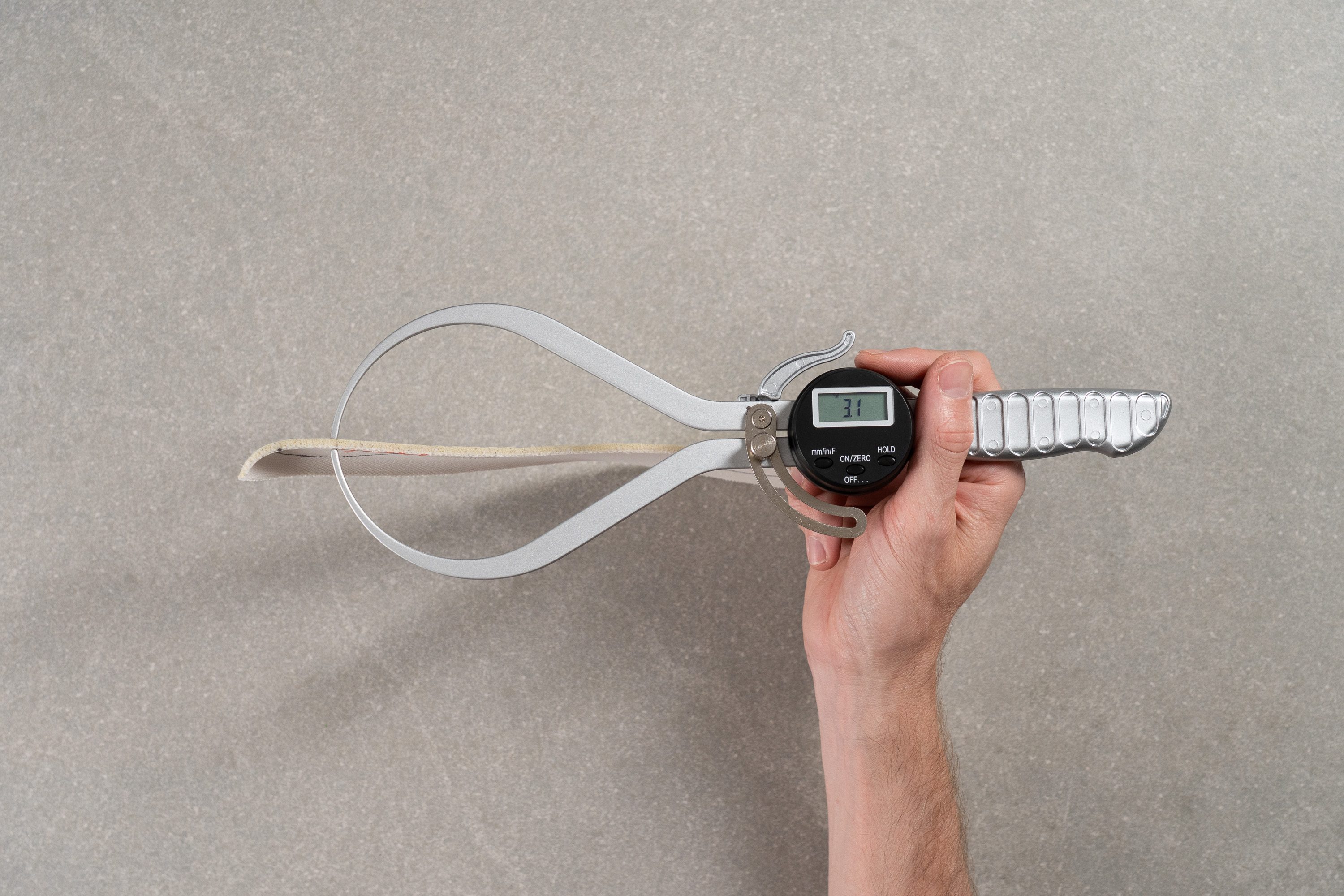 On Cloudsurfer Max Insole thickness