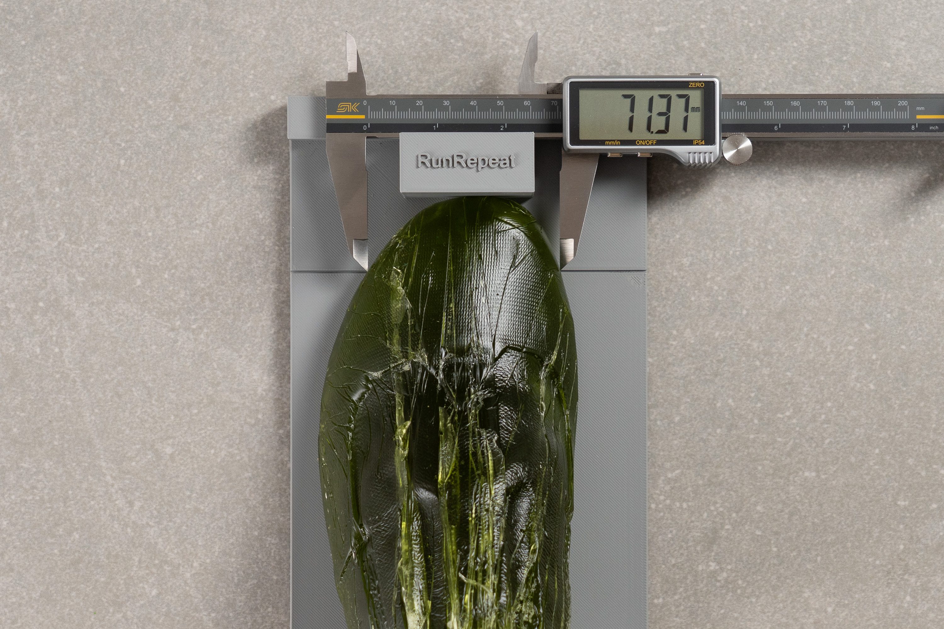 On Cloudsurfer Max Toebox width