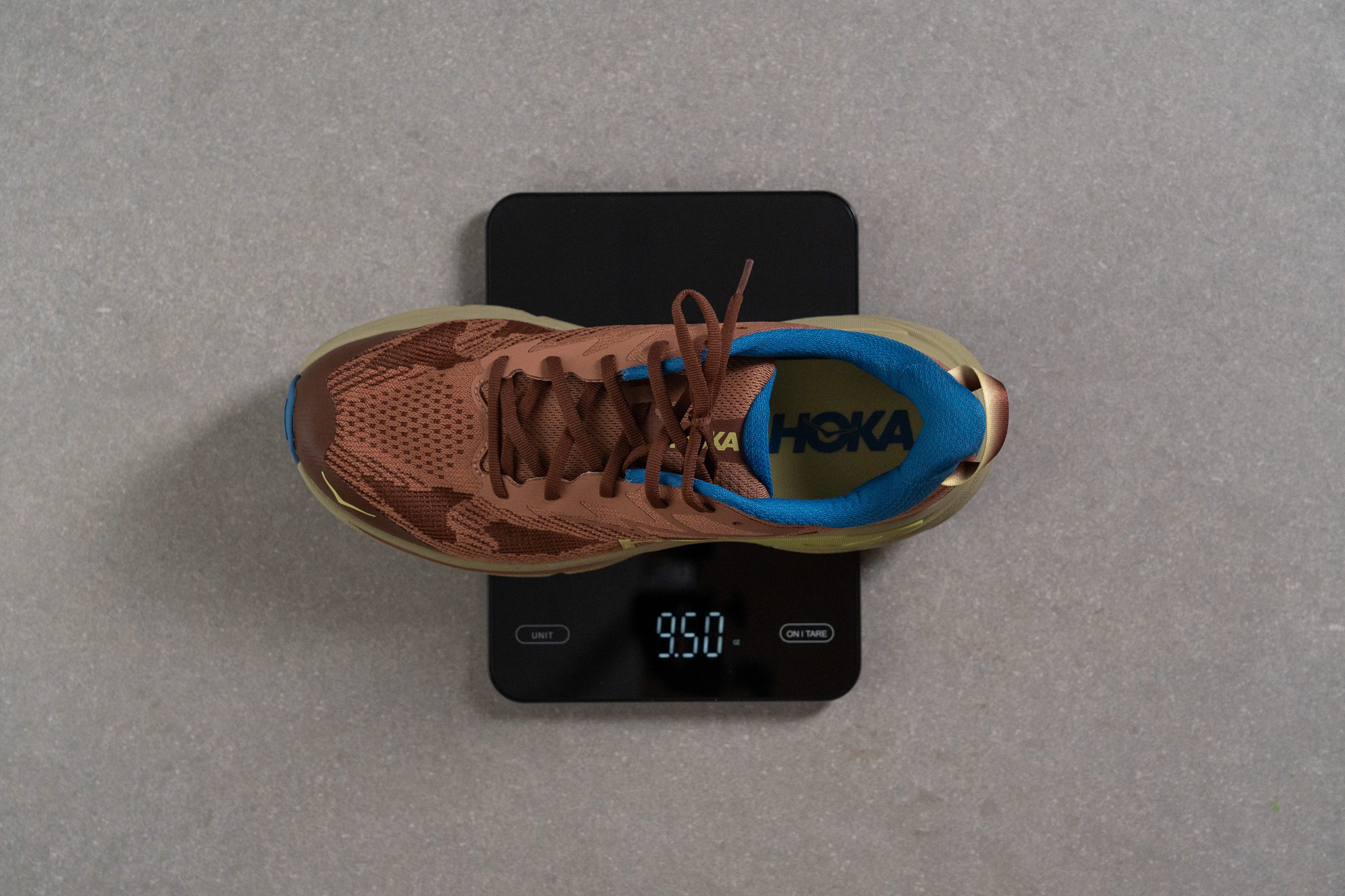 HOKA Challenger 8 Weight