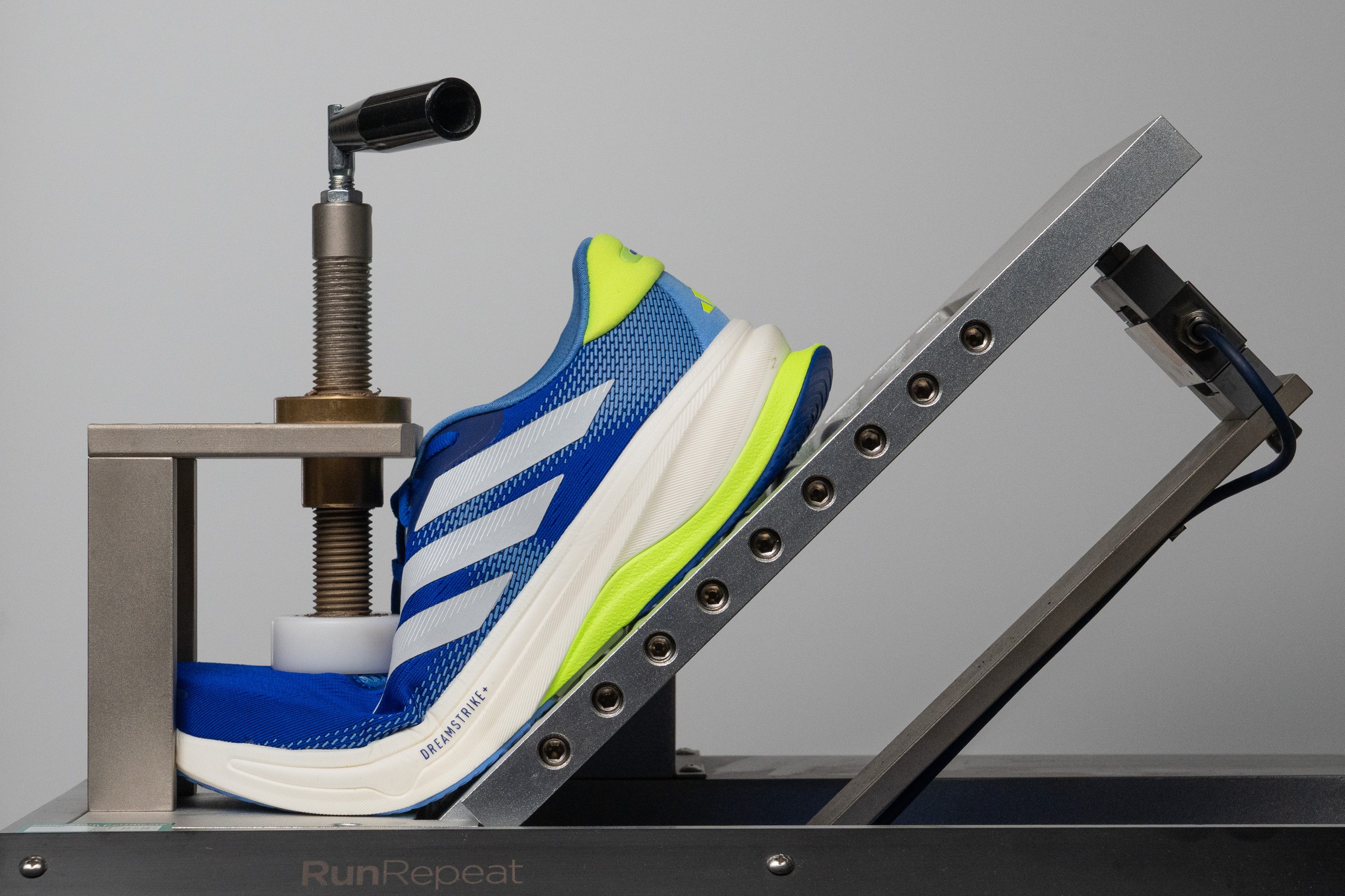 Adidas Supernova Solution 2 Flexibility / Stiffness