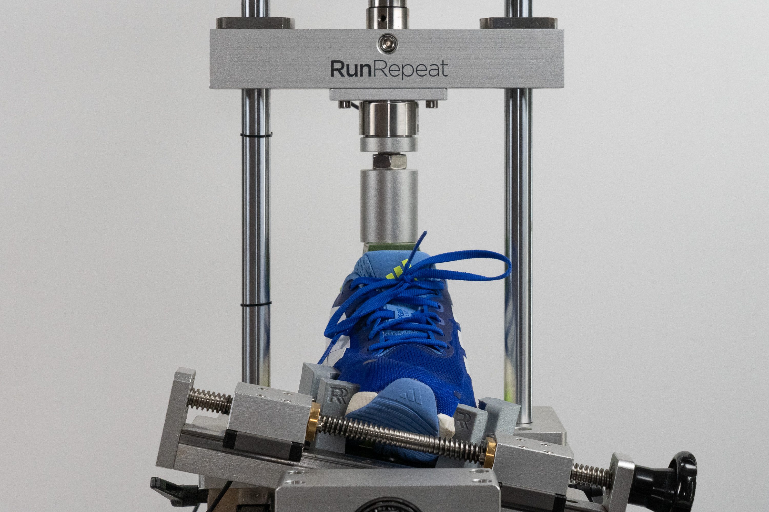 Adidas Supernova Solution 2 Torsional rigidity