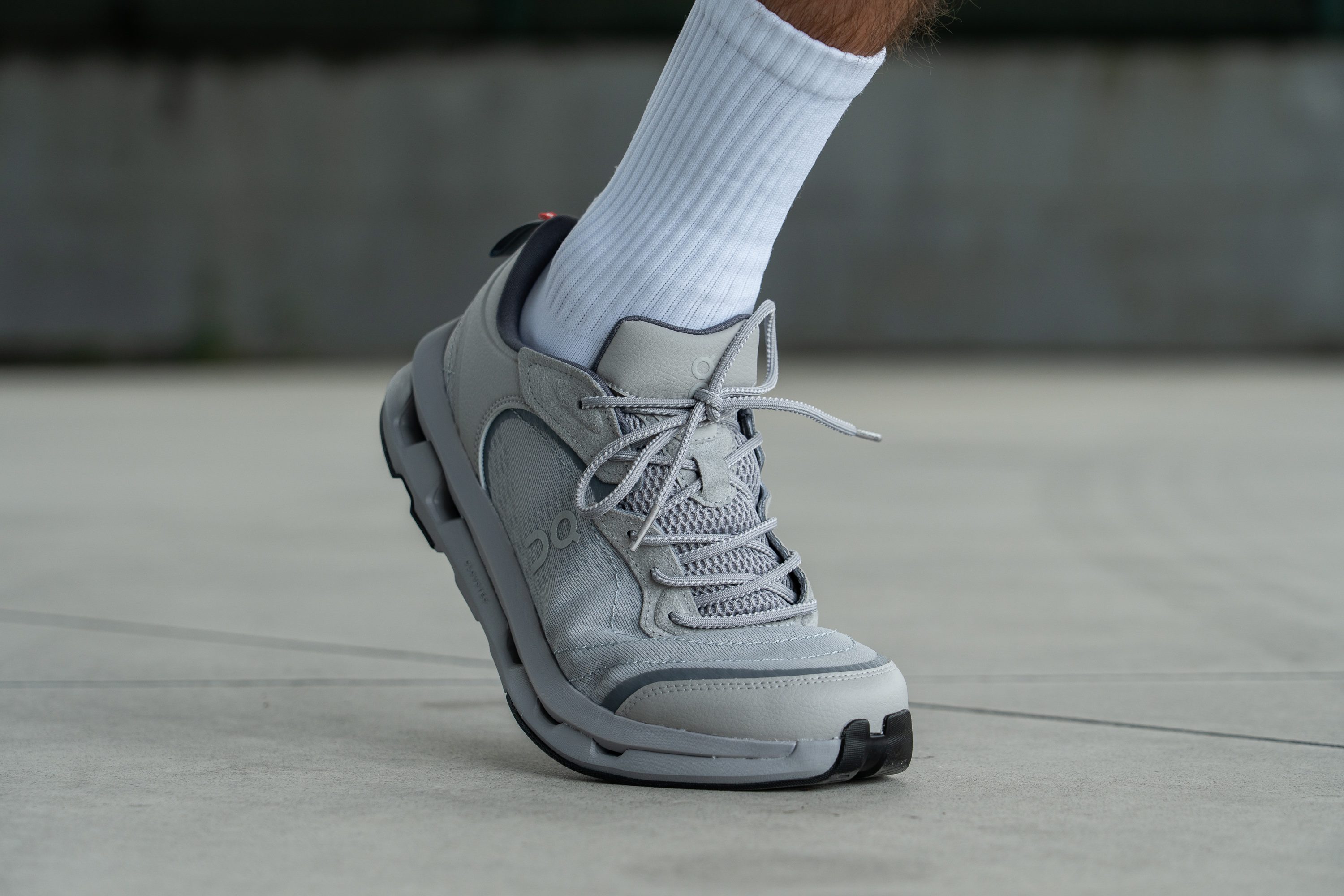 On Cloudzone Moon forefoot flex