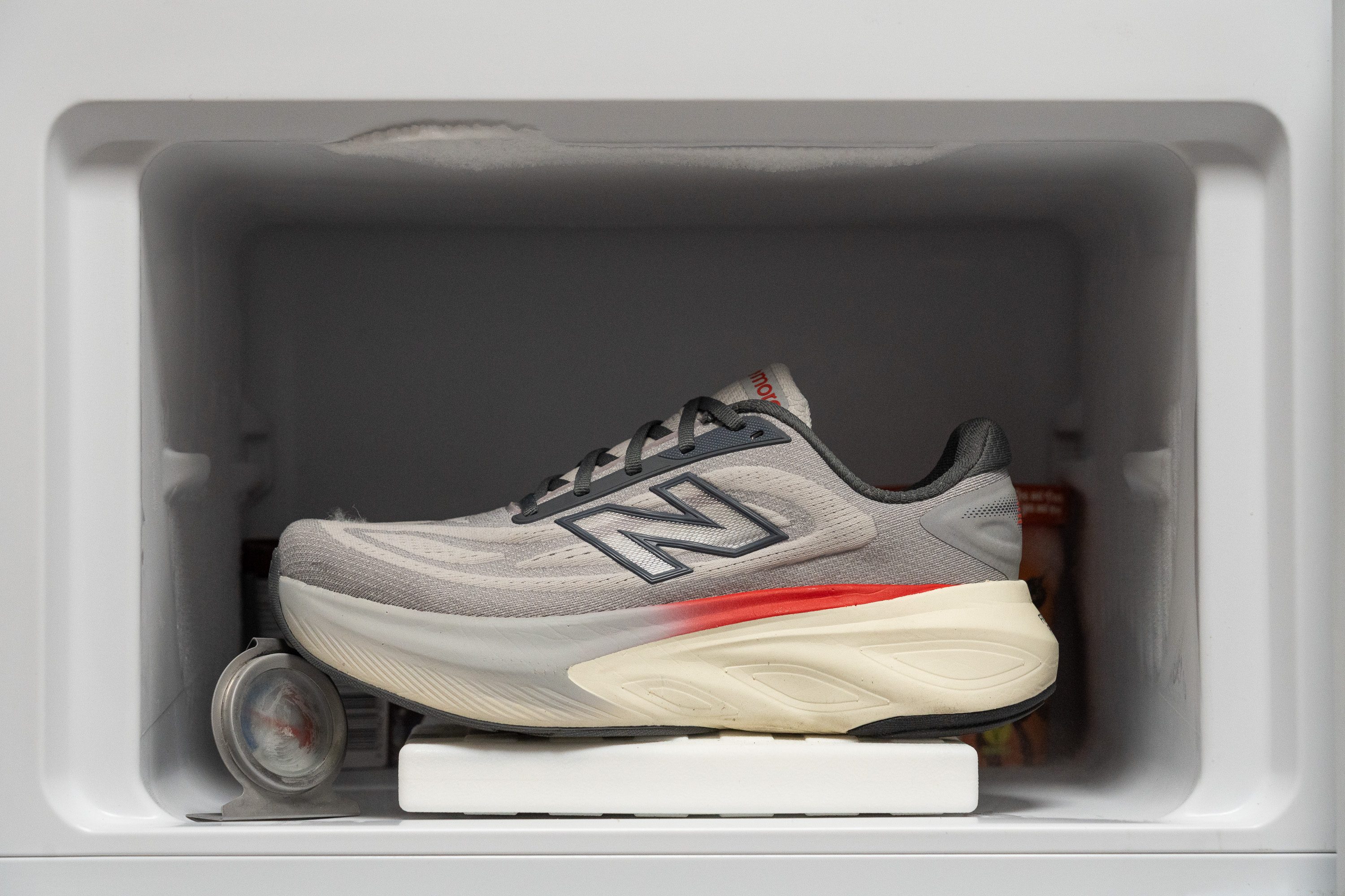 New Balance Fresh Foam X More v6 Midsole softness in cold (%)