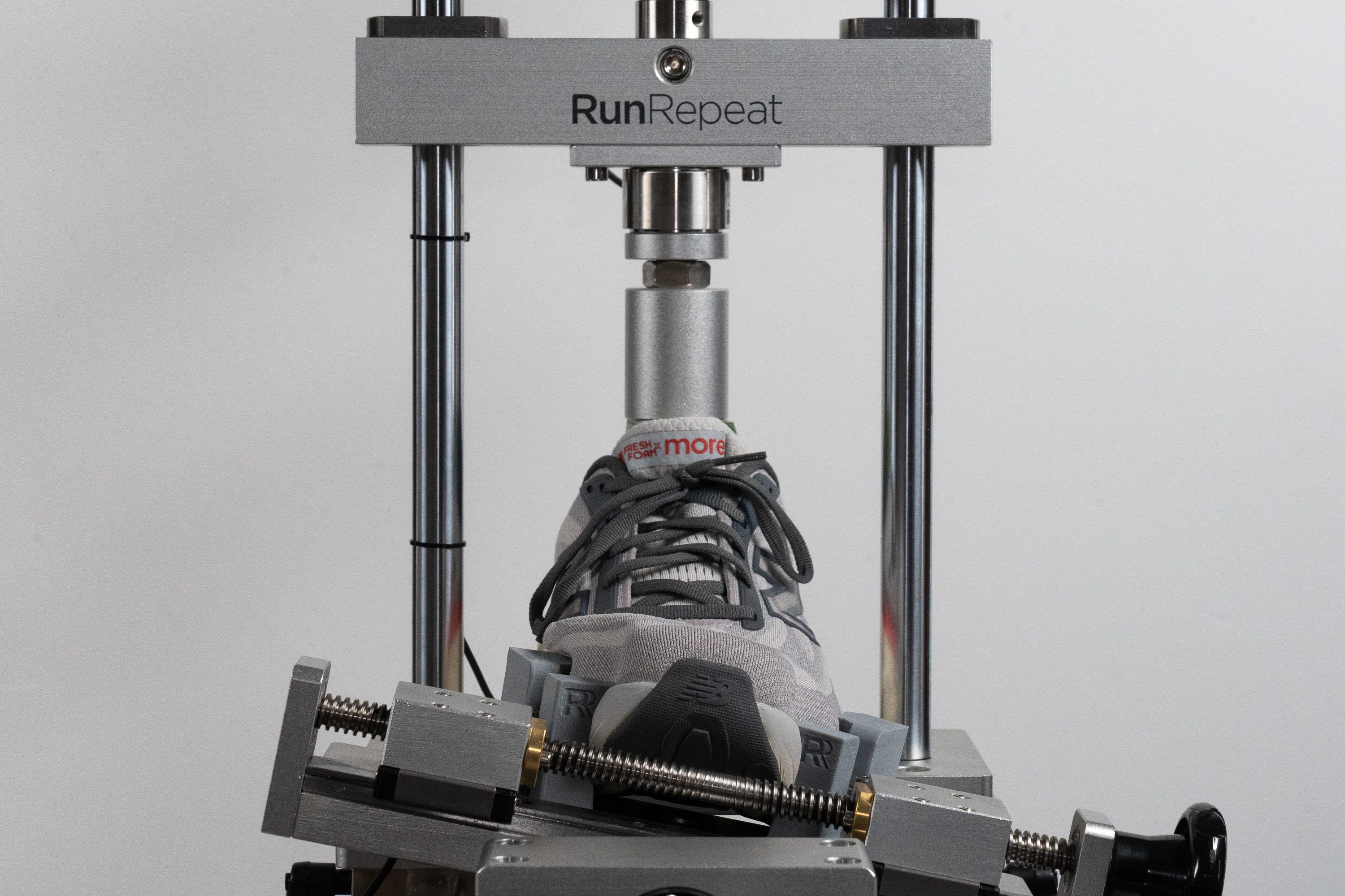 New Balance Fresh Foam X More v6 Torsional rigidity