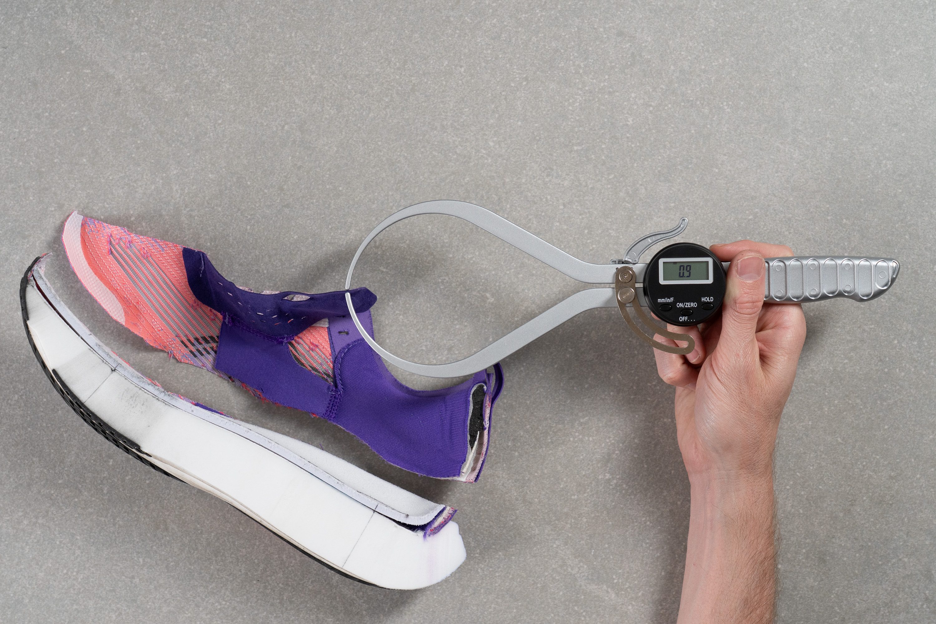 ASICS Megablast Tongue padding