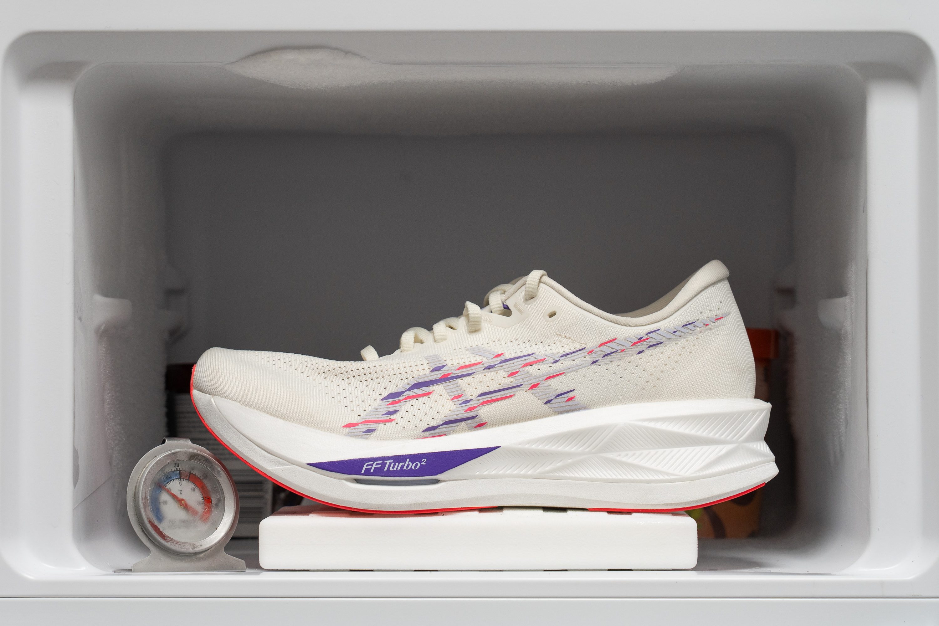 ASICS Sonicblast Midsole softness in cold (%)