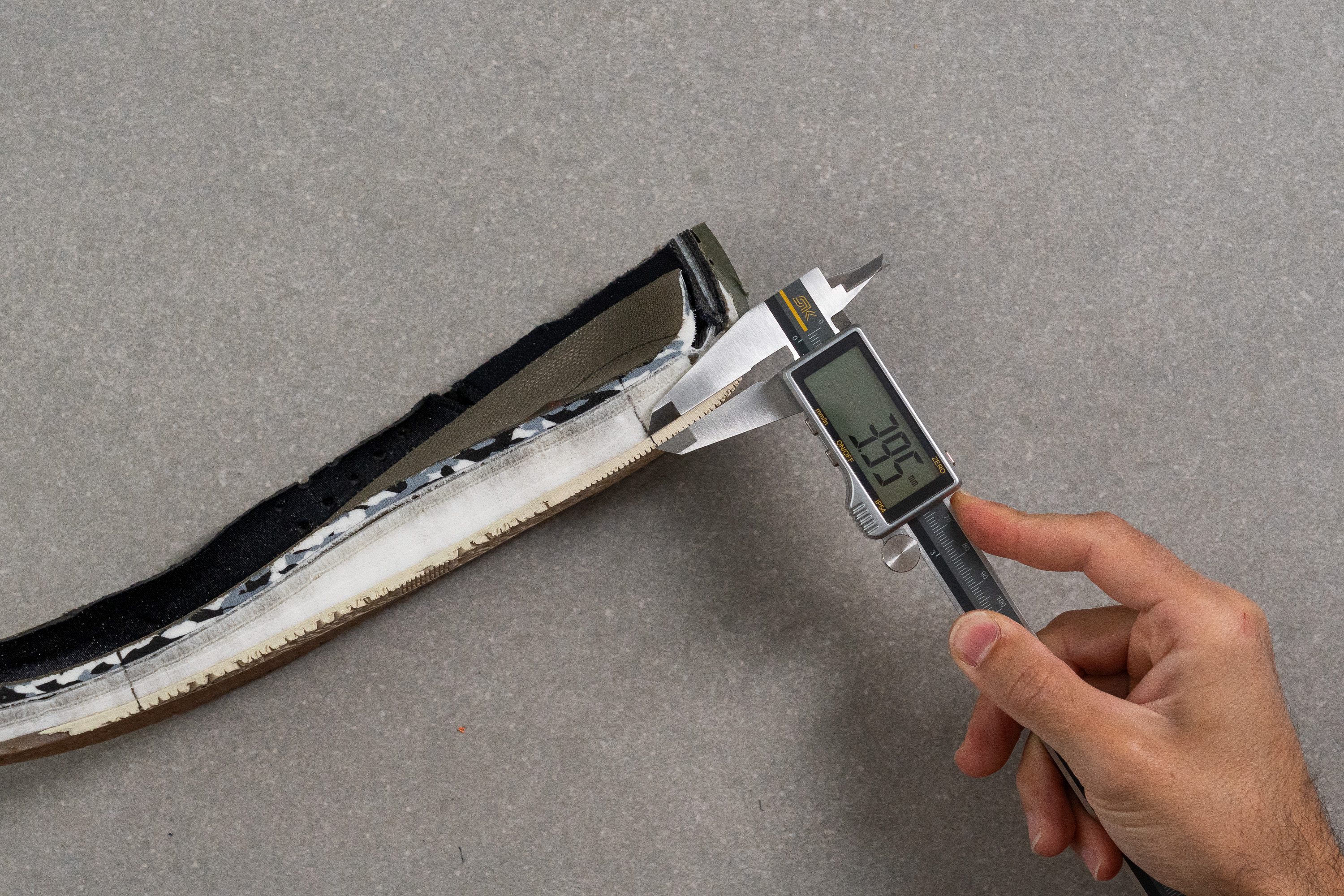 Air Jordan 40 Outsole thickness