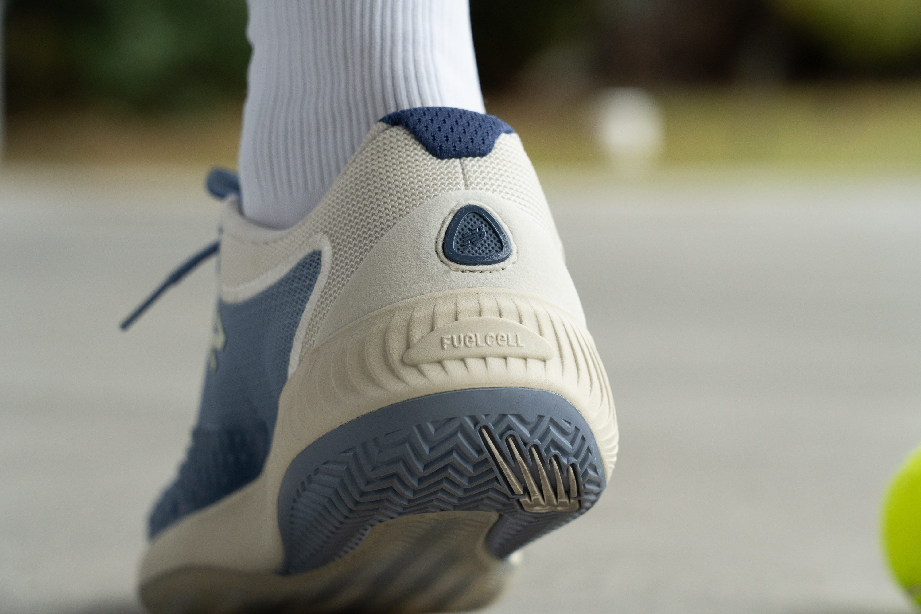 New Balance FuelCell 996 v6 Clay Heel tab