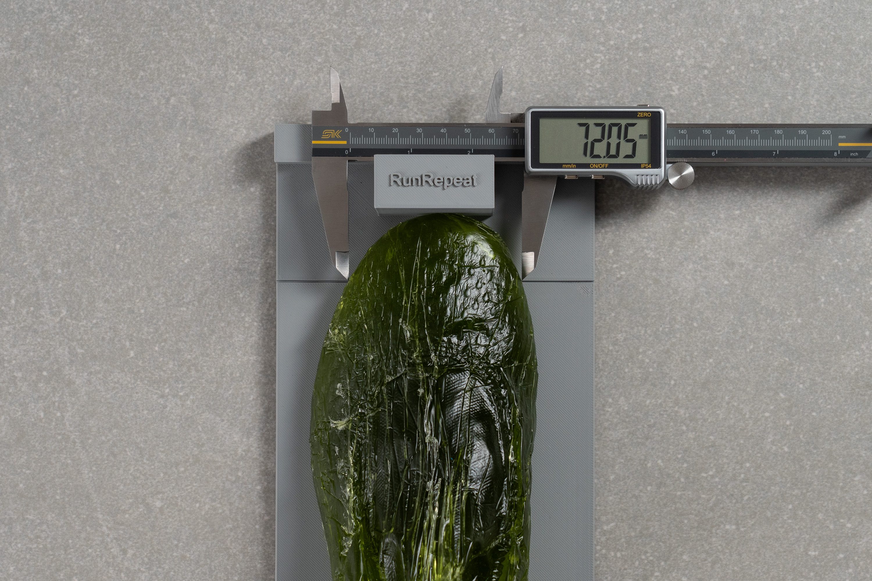 New Balance FuelCell 996 v6 Clay Toebox width