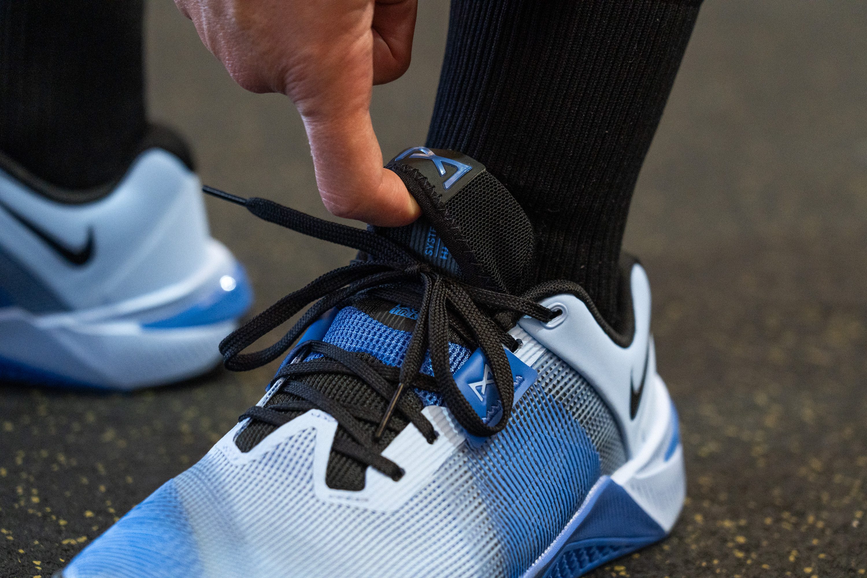 Nike Metcon 10 lace tuck