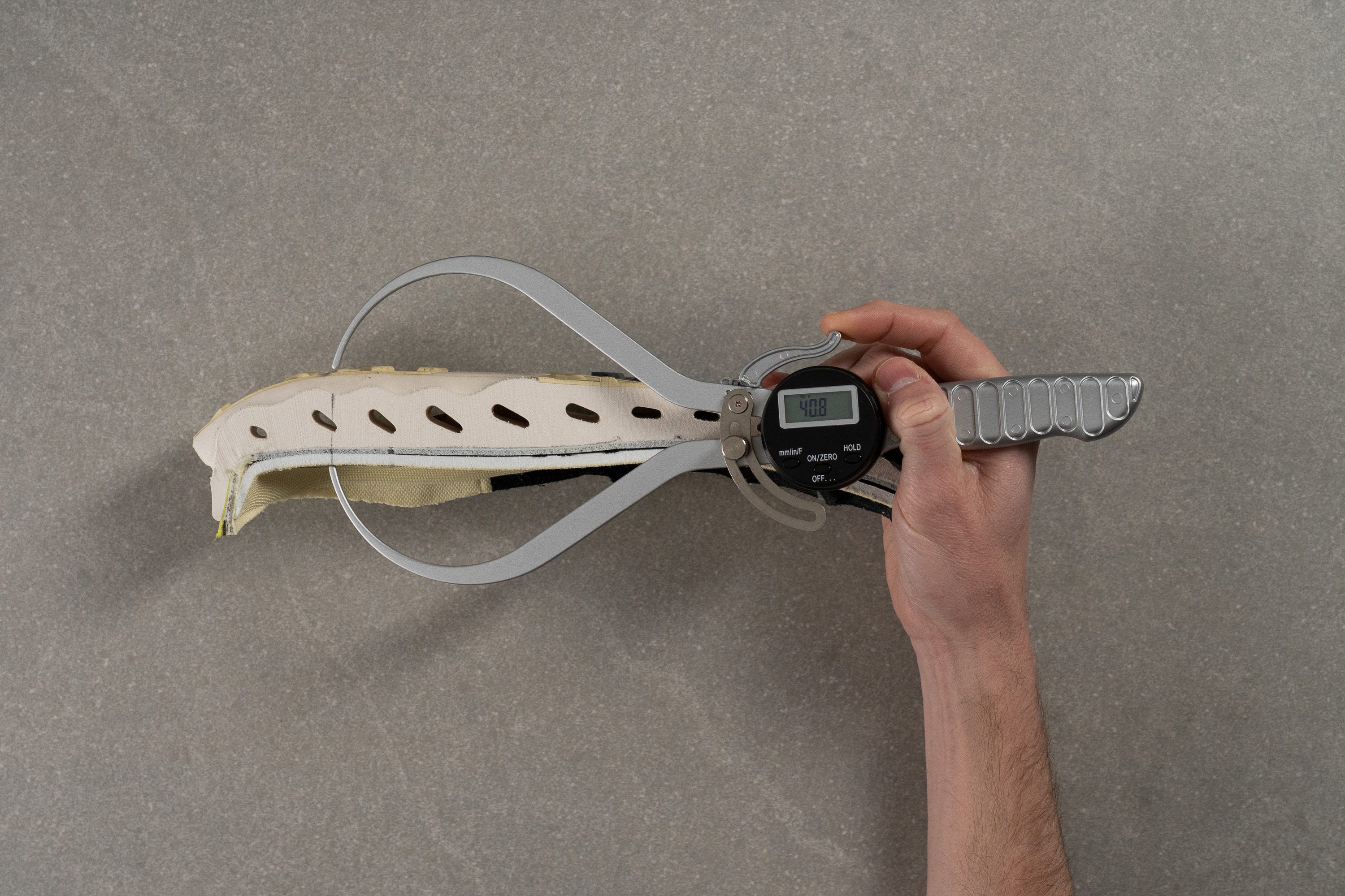 On Cloudsurfer Trail 2 Heel stack